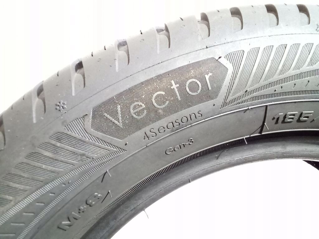 gume Goodyear Vector 4Seasons 185/60/14 86H 2020 7,1mm