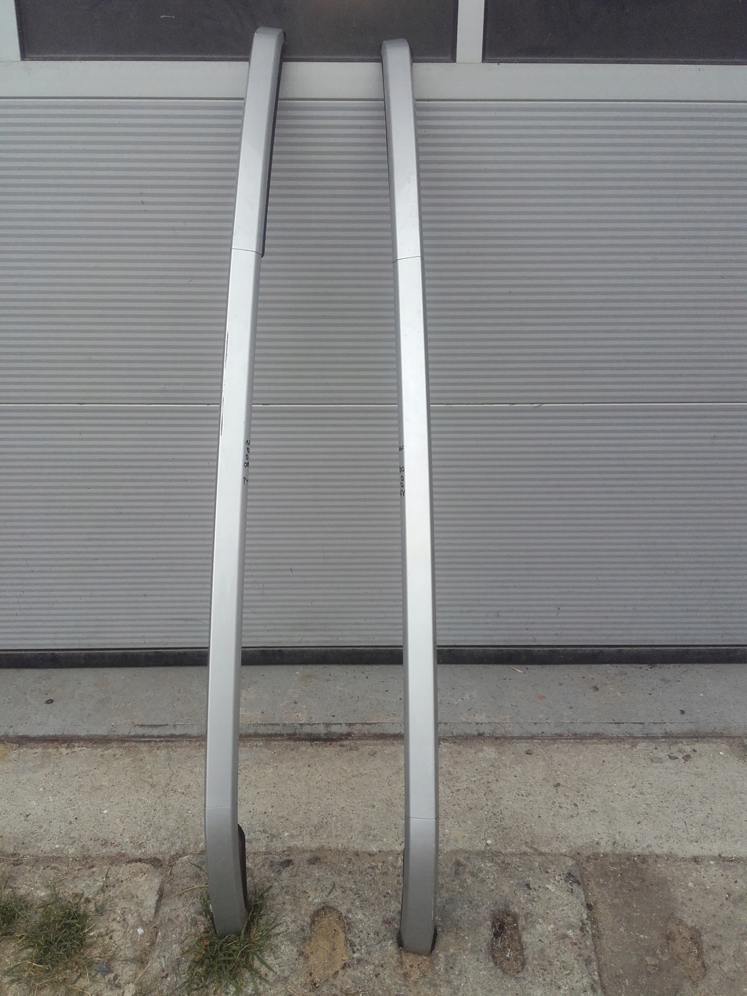 PEUGEOT 2008 RELINGI DACHOWE LEWY PRAWY