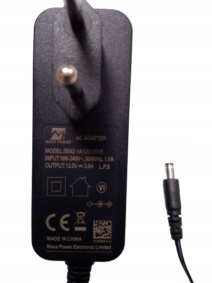 ZASILACZ 12V 2000mA MODEL ZL-0244001L20200EU01 Kod producenta TANIOSAT.PL