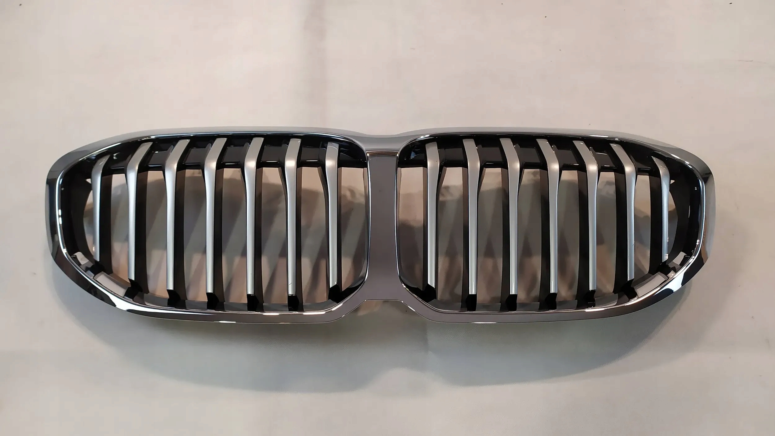BMW 1 F40 Kühlergrill FRONTGRILL Kühlergitter 7076895 - Thumbnail 1