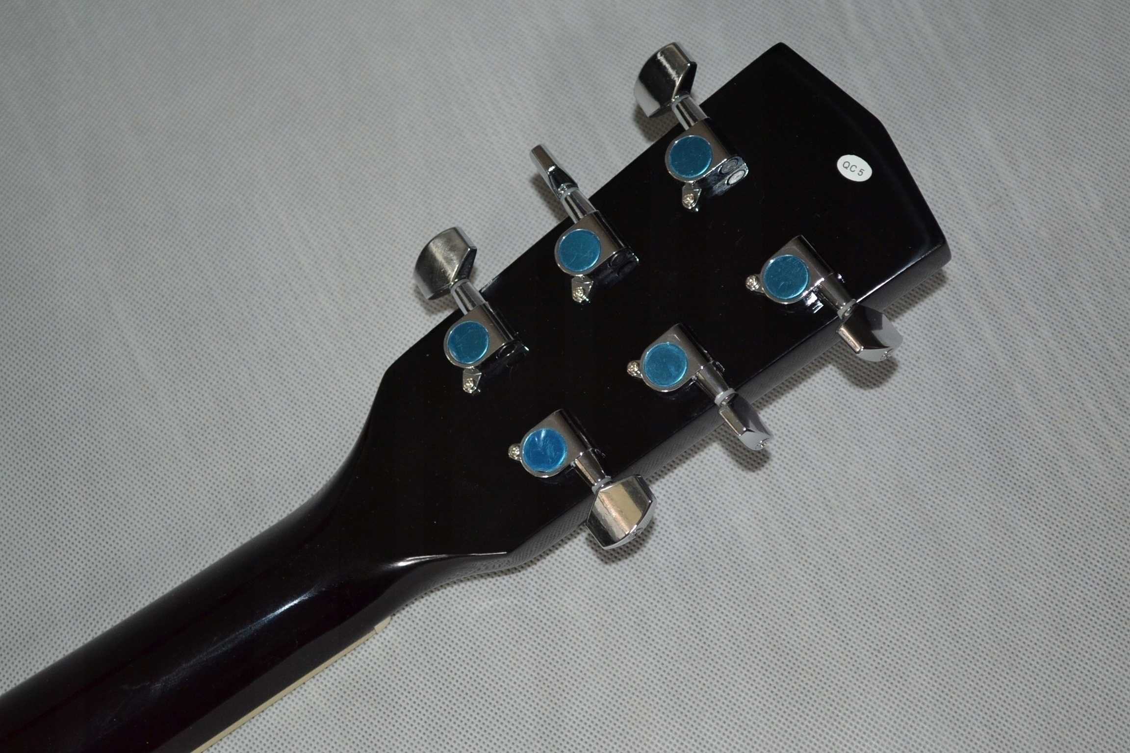 HARLEY BENTON D-120CE BK nowa gitara elektroakustyczna ustawiona lutniczo Model D-120CE BK