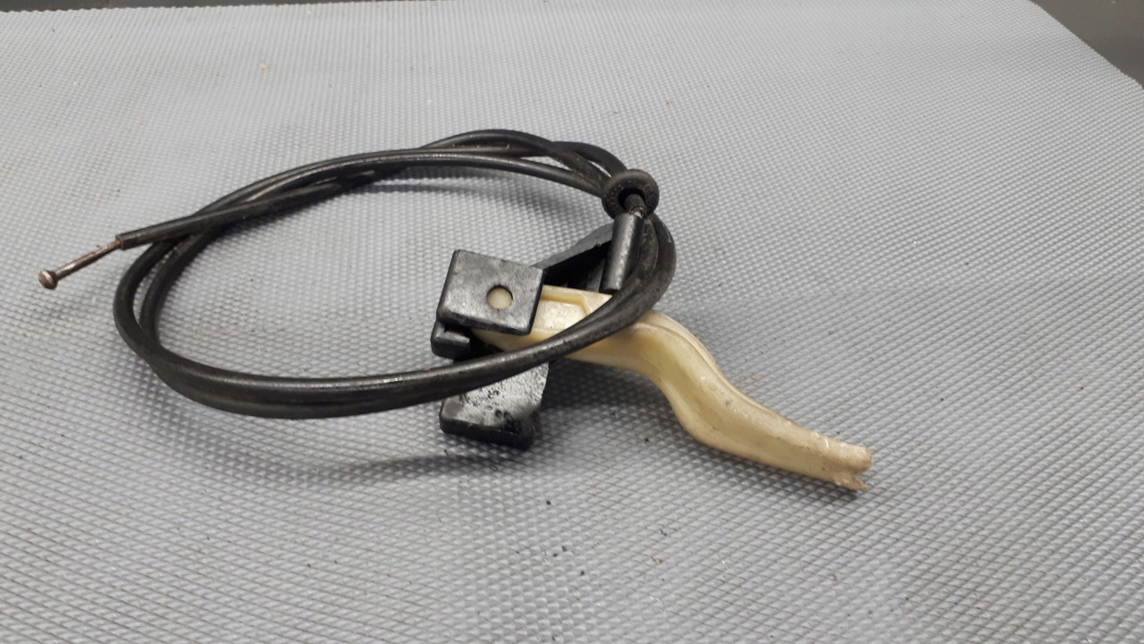 Linka maski opel corsa b 95r Producent części Opel OE