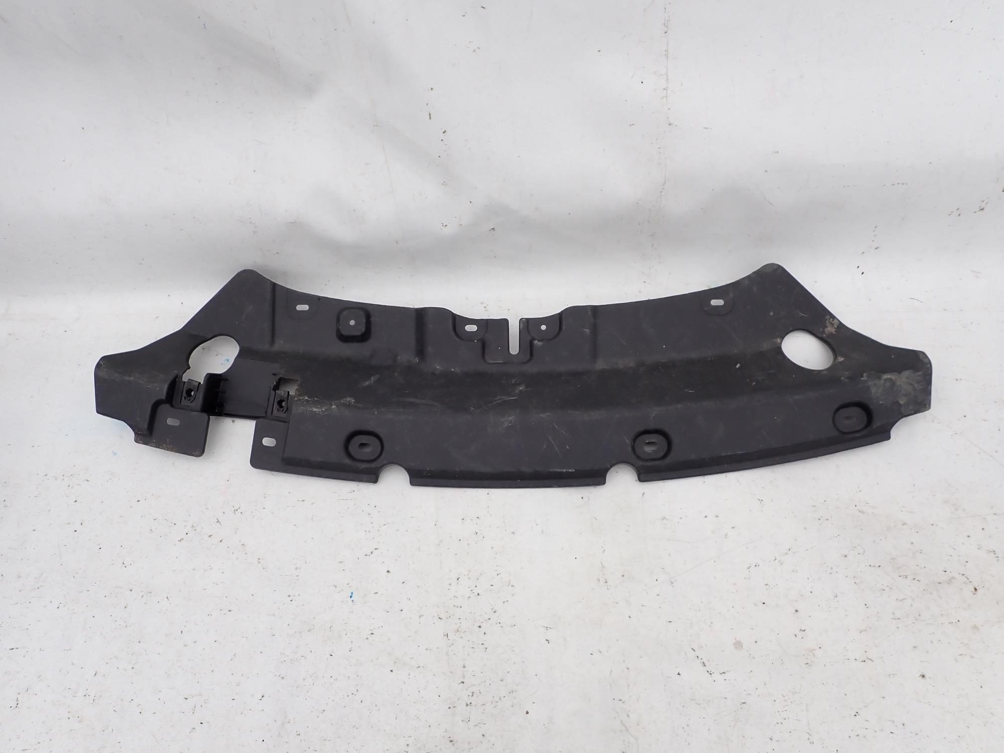 FORD KUGA II 2 MK2 13-16 kryt GORA stěny