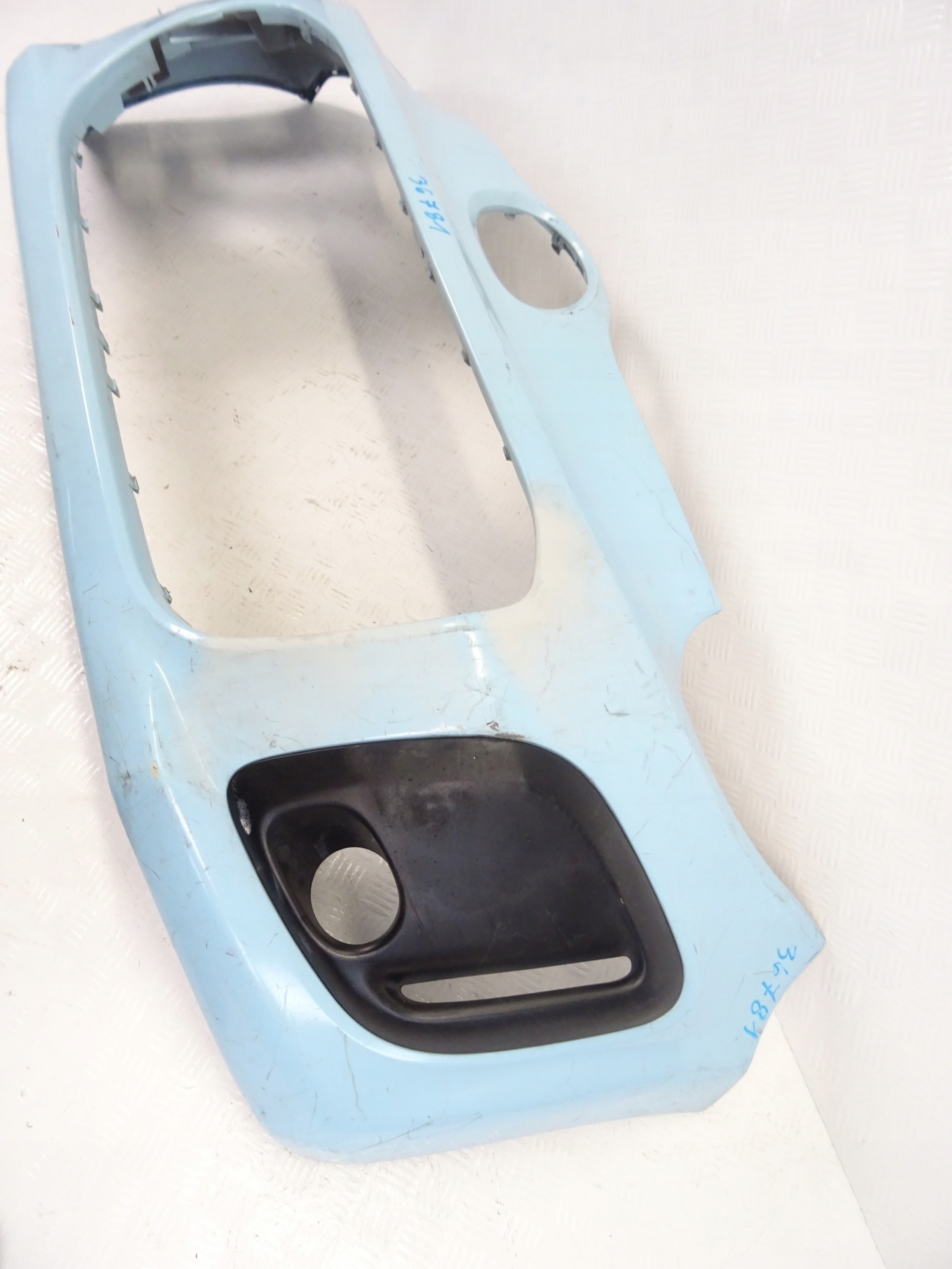 Citroen C1 a nárazník předek přední
