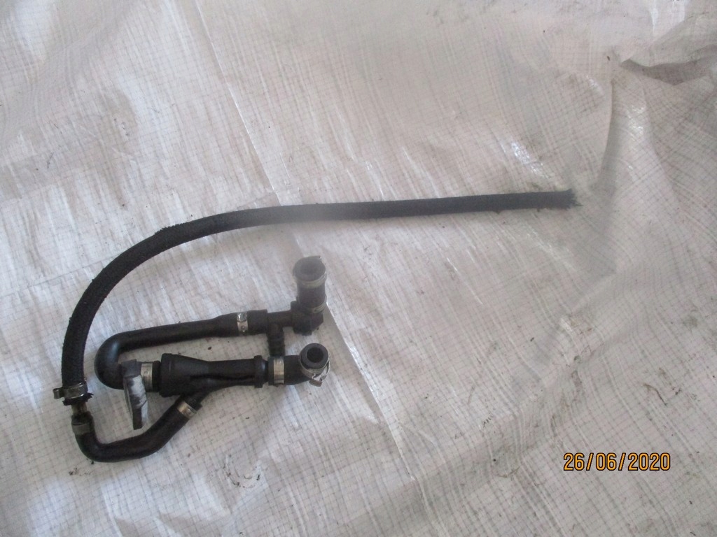 ZAWÓR PODCIŚNIENIA SEAT 1.8 058133753B