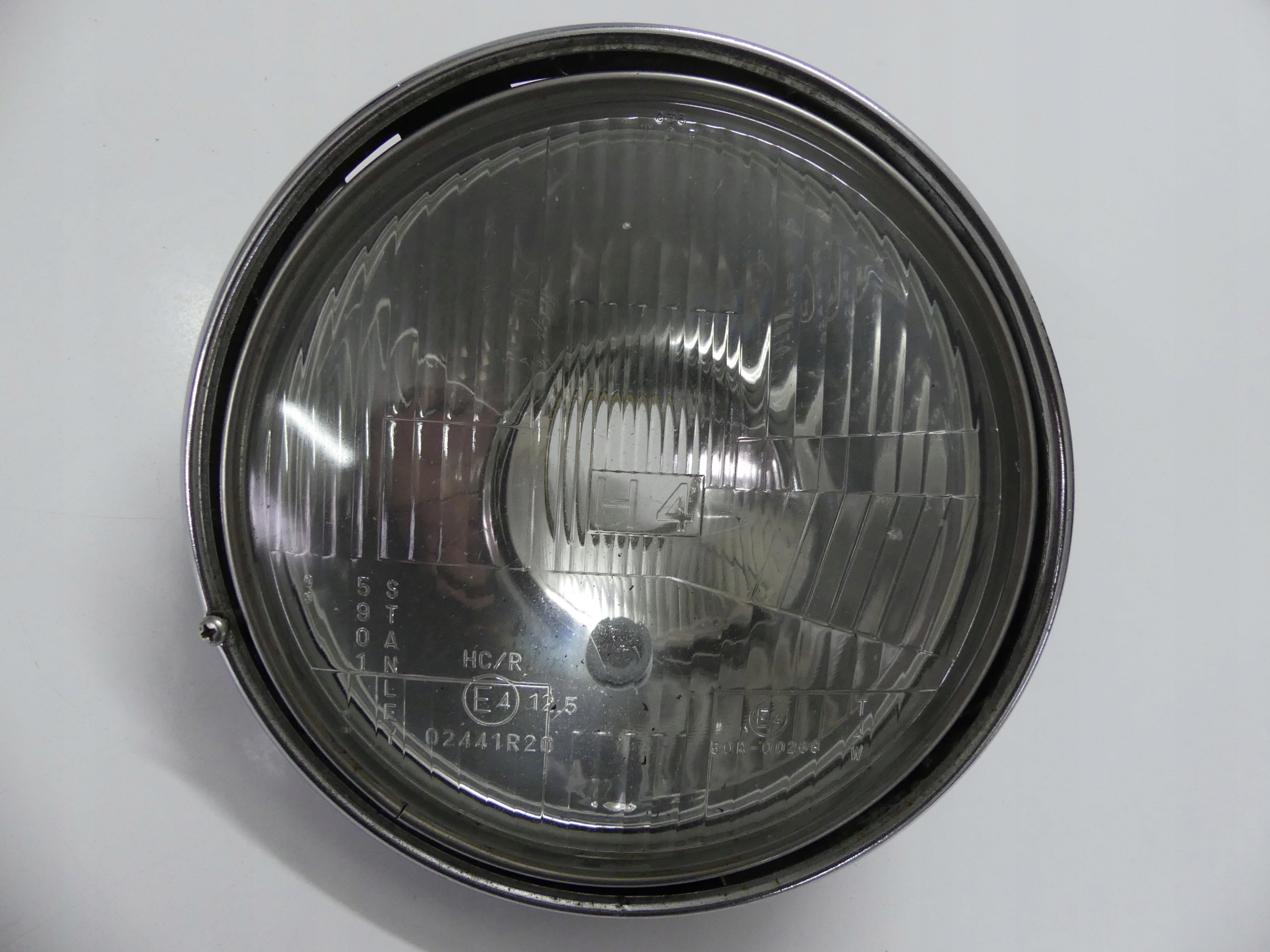 . REFLEKTOR LAMPA OSŁONA KAWASAKI ZEPHYR 750 91 +