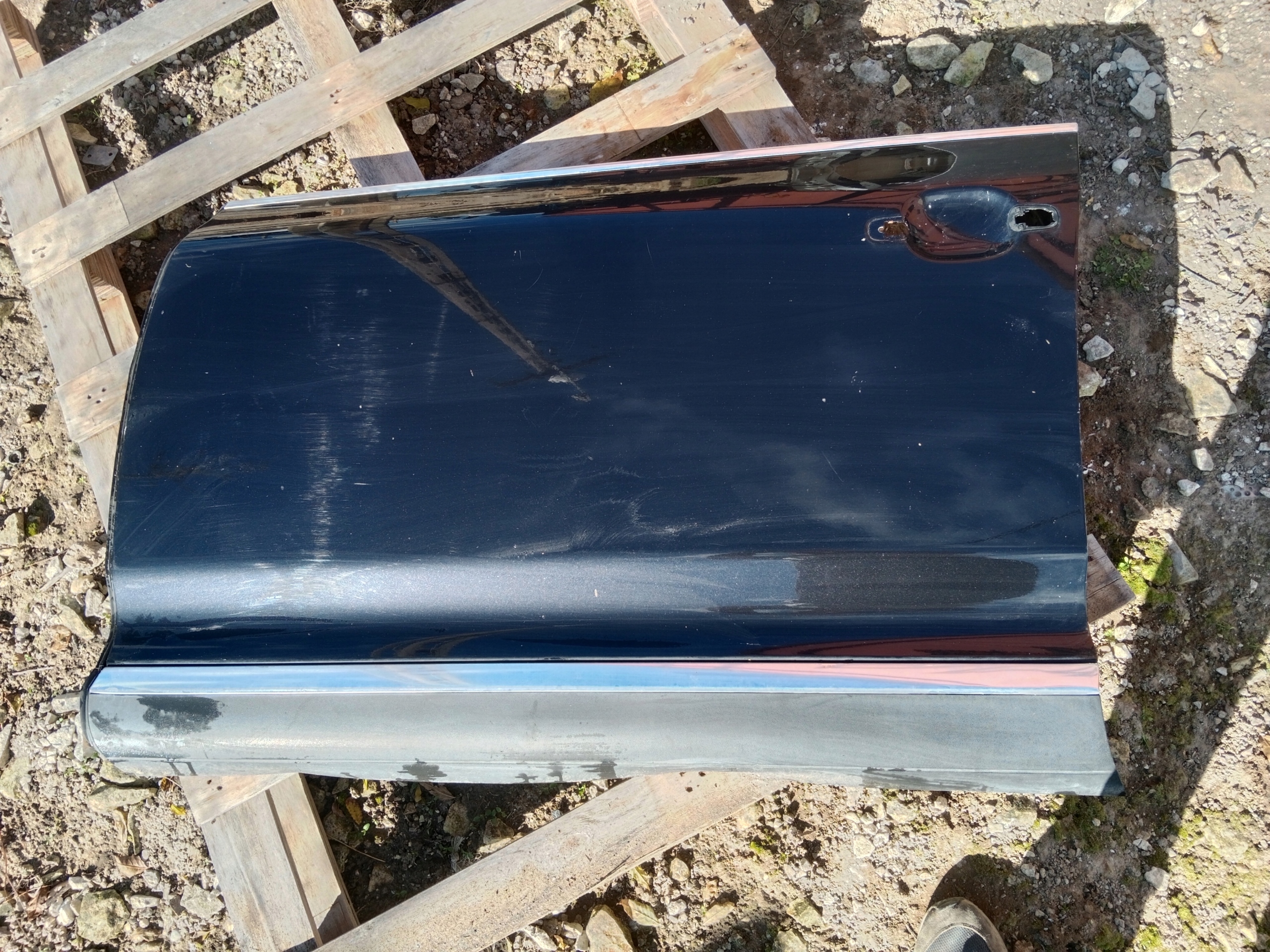 ДВЕРІ ЛІВИЙ ПЕРЕД VW TOUAREGl 2003 R Lc9z