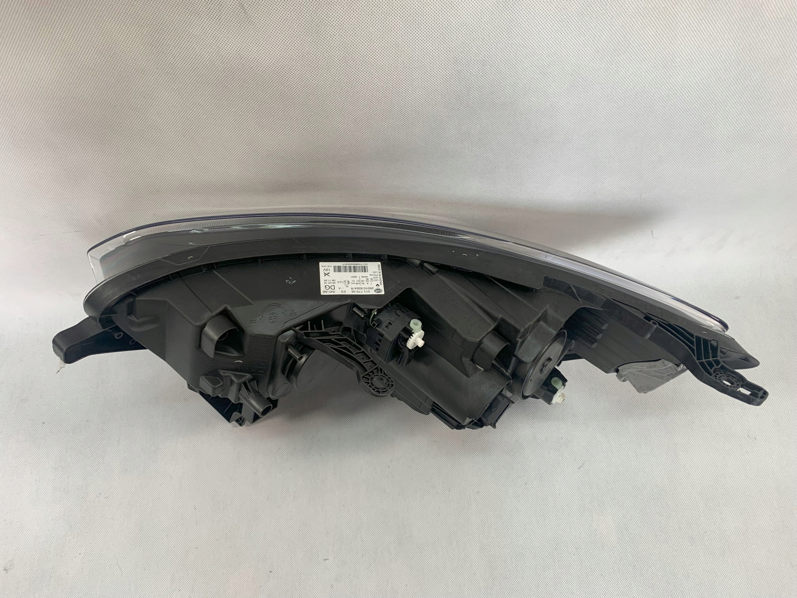 light right reflektor Renault Kadjar FL 18-22r LED PURE VISION 260108354R