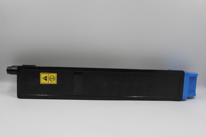 Kyocera TK-8315C 1T02MVCNL0 cyanový toner originál