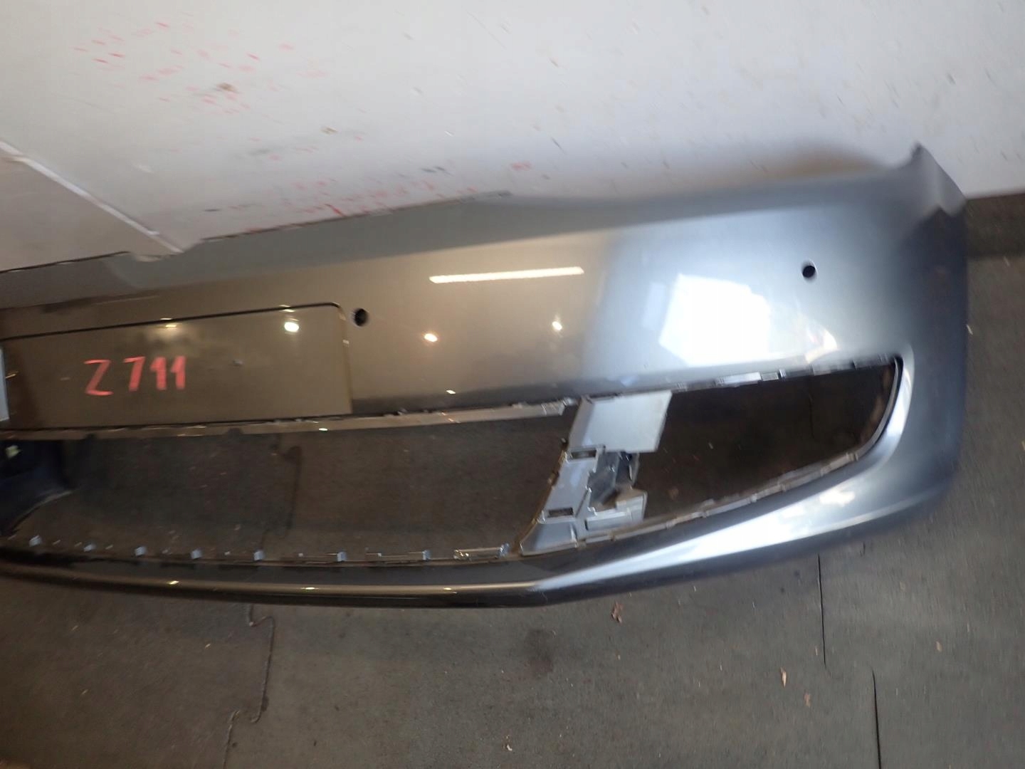 bumper front front VW SHARAN 2010- 7N0807221A