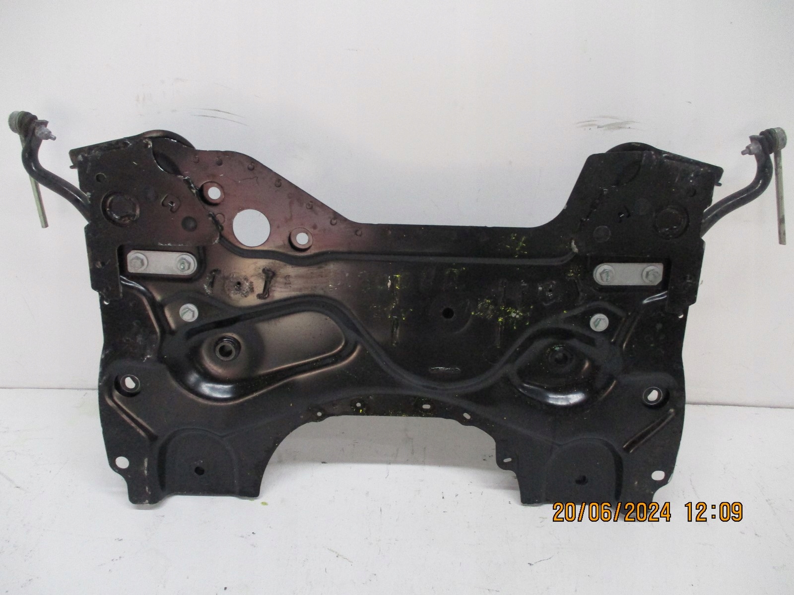 axle beam subframe axle beam PEUGEOT 3008 II front