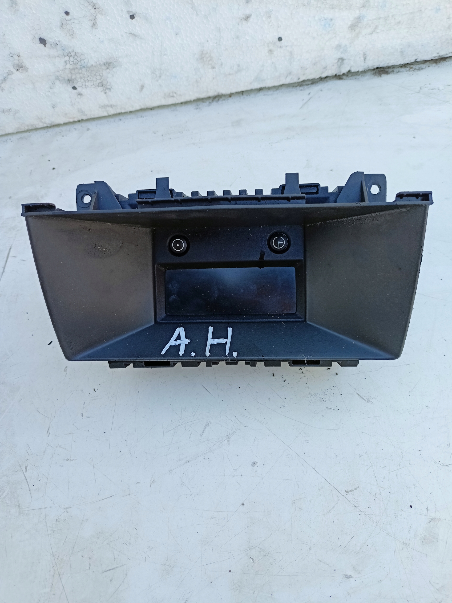 display OPEL ASTRA H 13208194