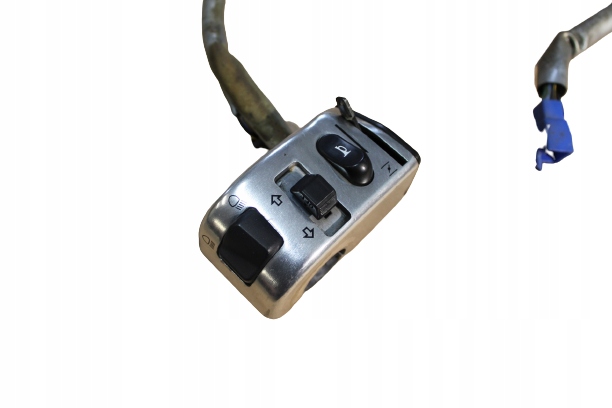 XVS1100.PRZELLEWE - XVS 1100 DRAG STAR 02R ПЕРЕКЛЮЧАТЕЛИ ЛЕВЫХ ФОНАРЕЙ