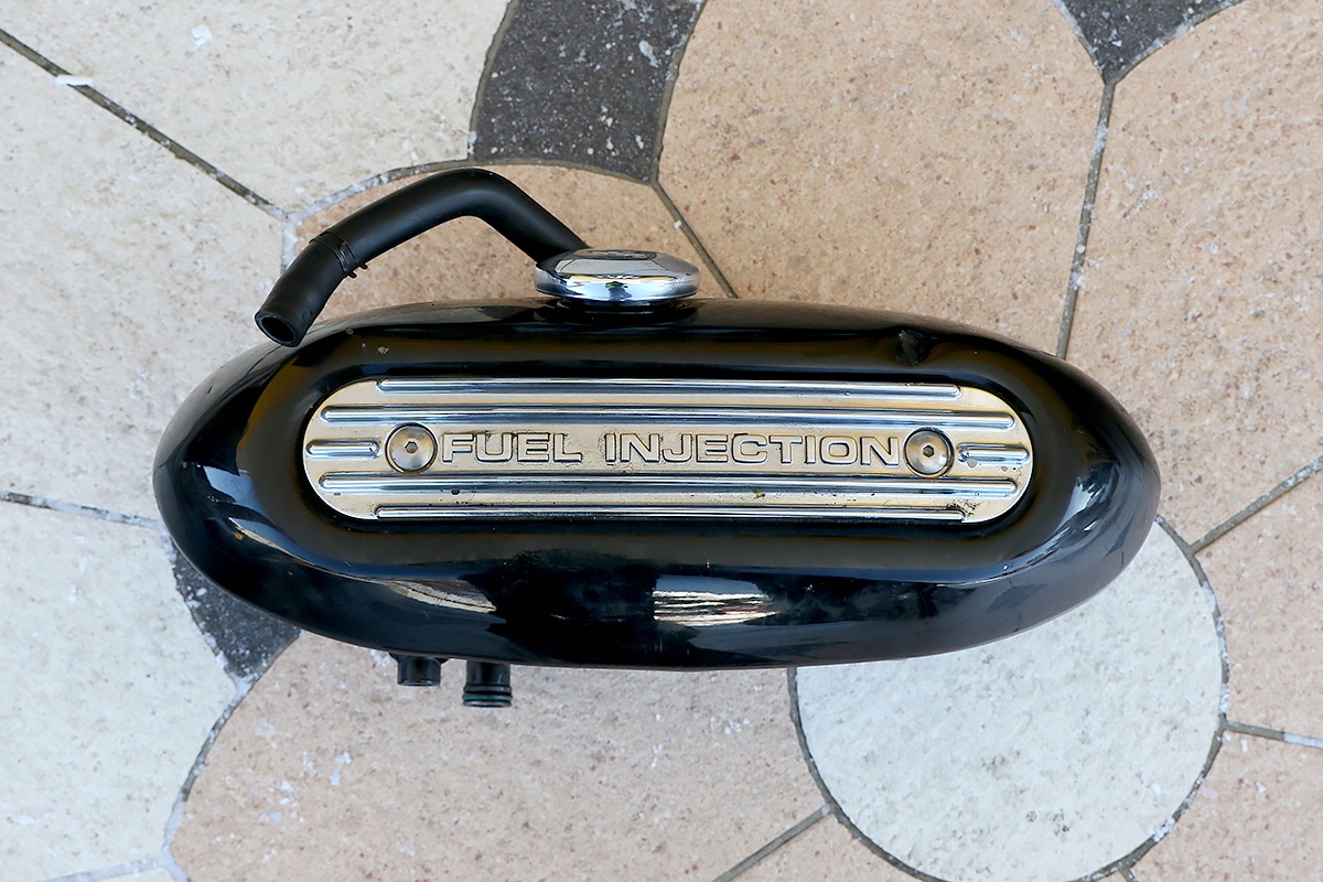 Zbiornik oleju Triumph Rocket III Classic