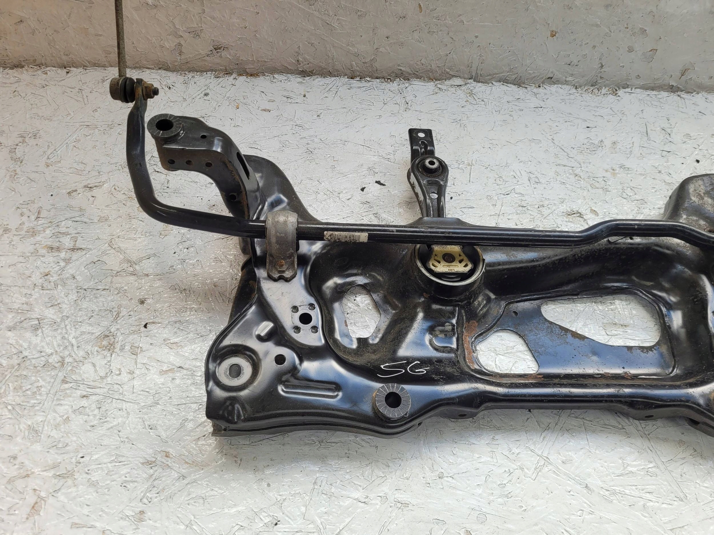 VW GOLF VII PASSAT B8 SUPERB axle beam subframe axle beam front 3Q0199315C