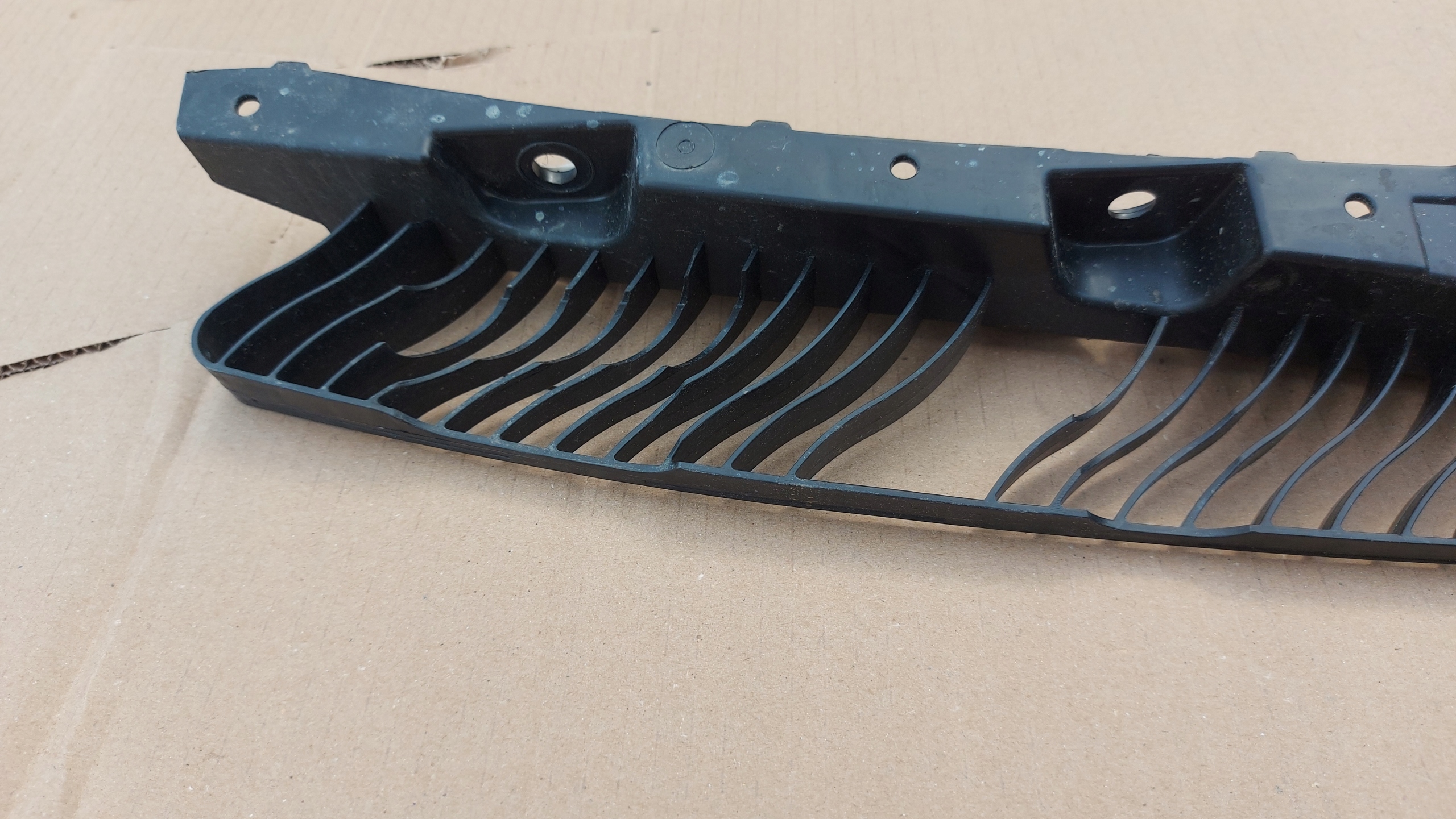 bumper bracket central rear part rear VW TIGUAN II