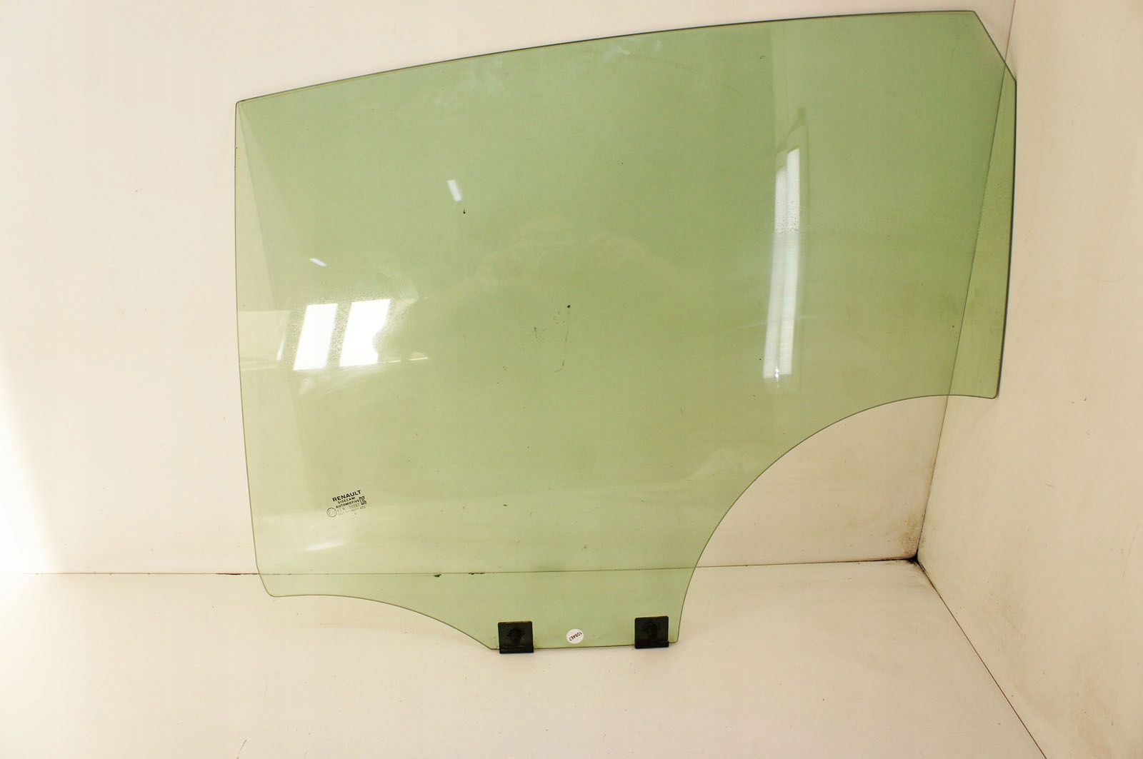 ML310 Renault Clio V стекло двери левый задний 20R HB