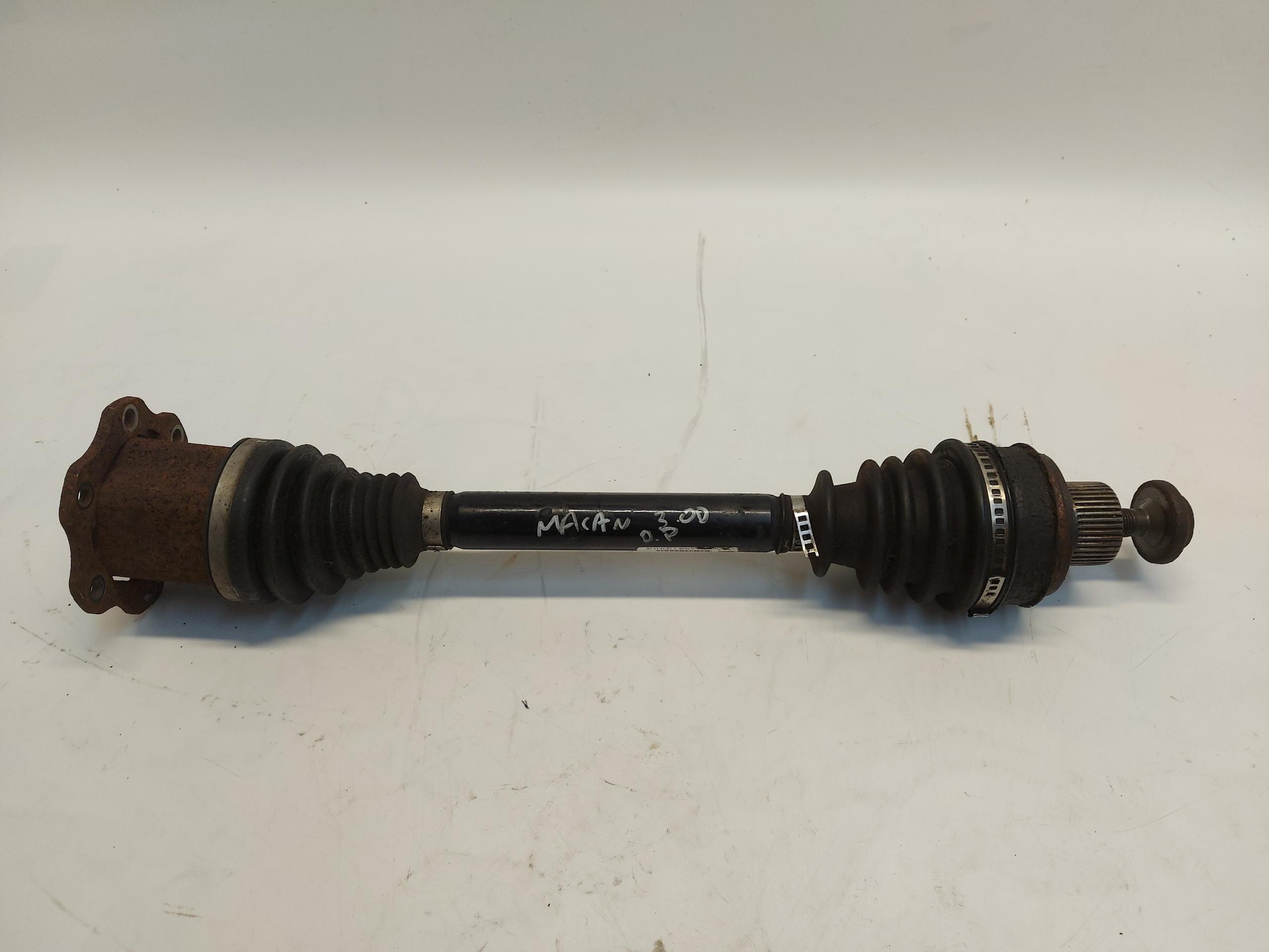 PORSCHE MACAN S 95B 3.0 TDI semi-axis front right 95B407271A