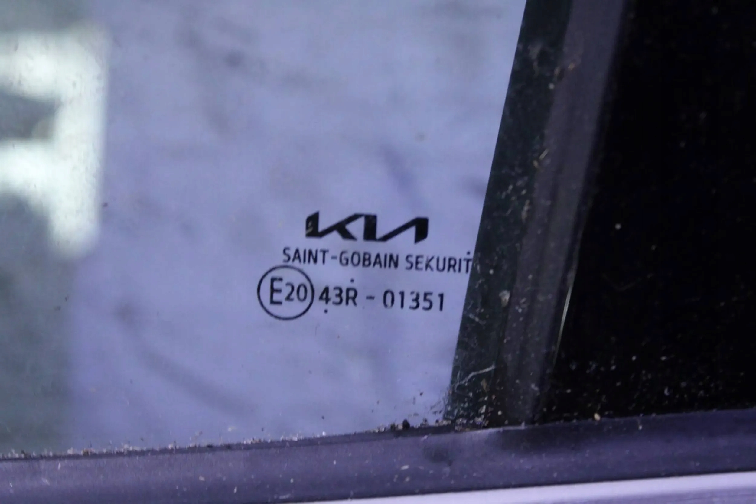 DRZWI LEWE TYŁ TYLNE KIA XCEED X CEED KOMPLETNE Producent części Kia OE