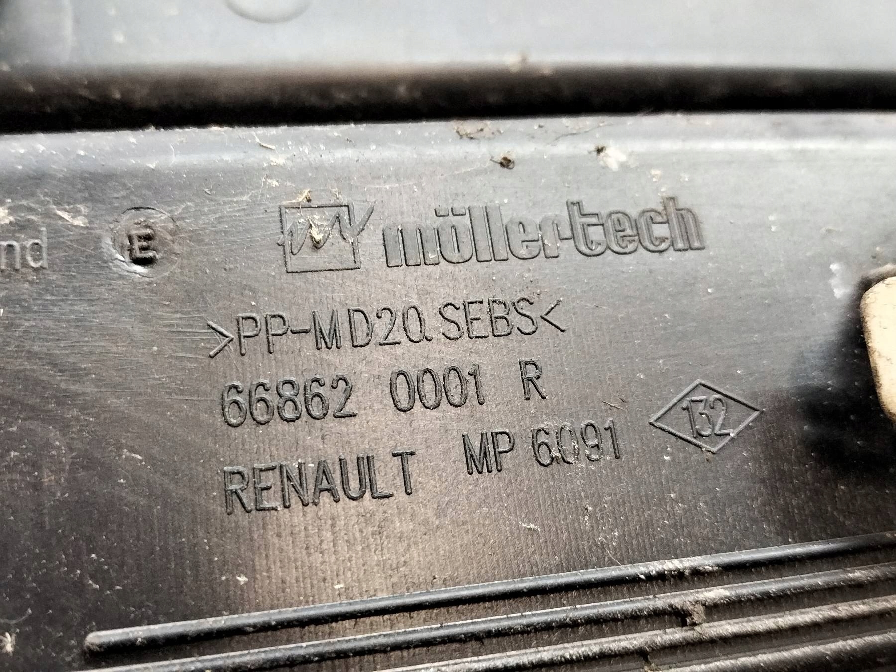 torpedo plastic 668620001R Renault Laguna III (2007- )