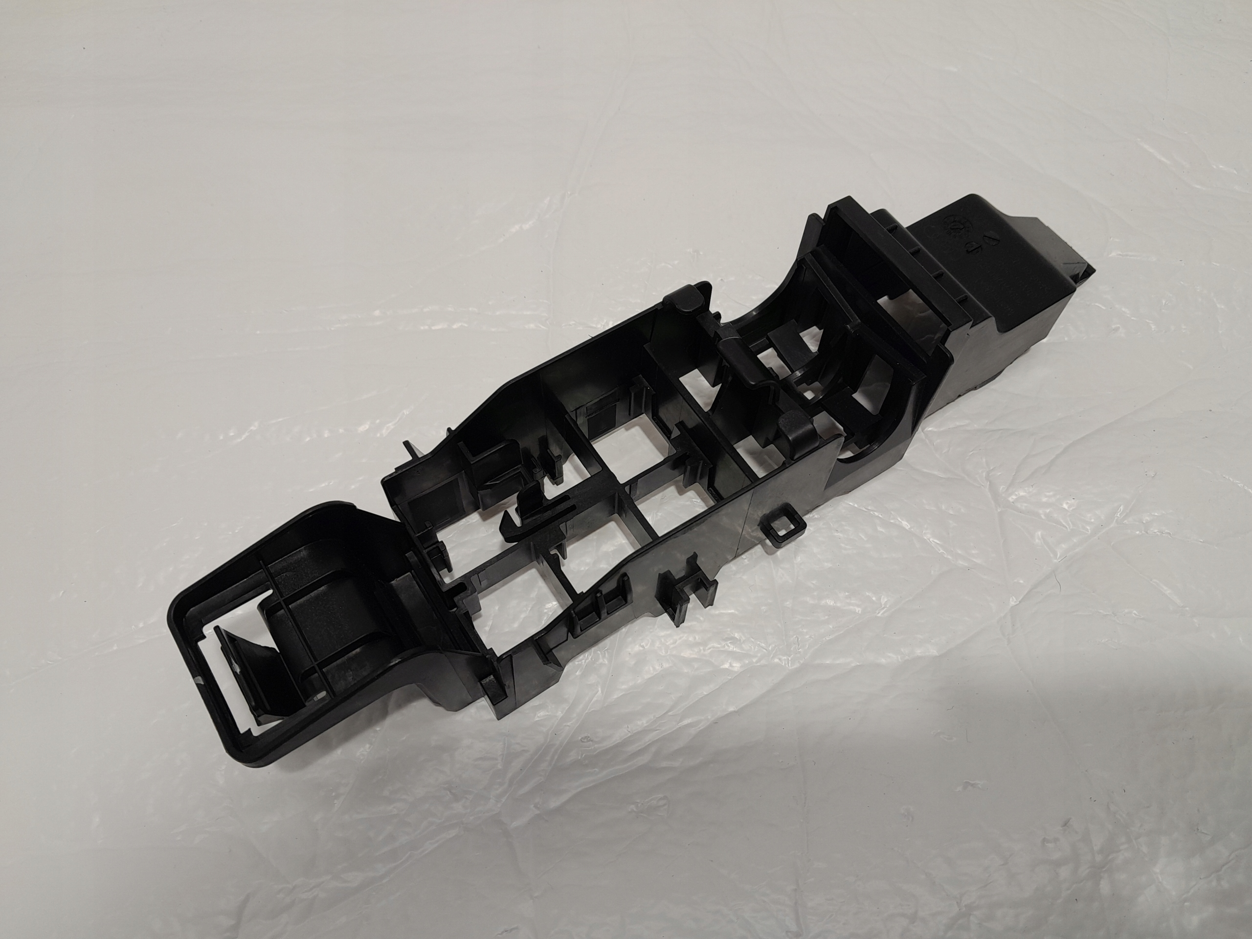 AUDI Q5 80A Halter Halter der Sicherungen 80A937545