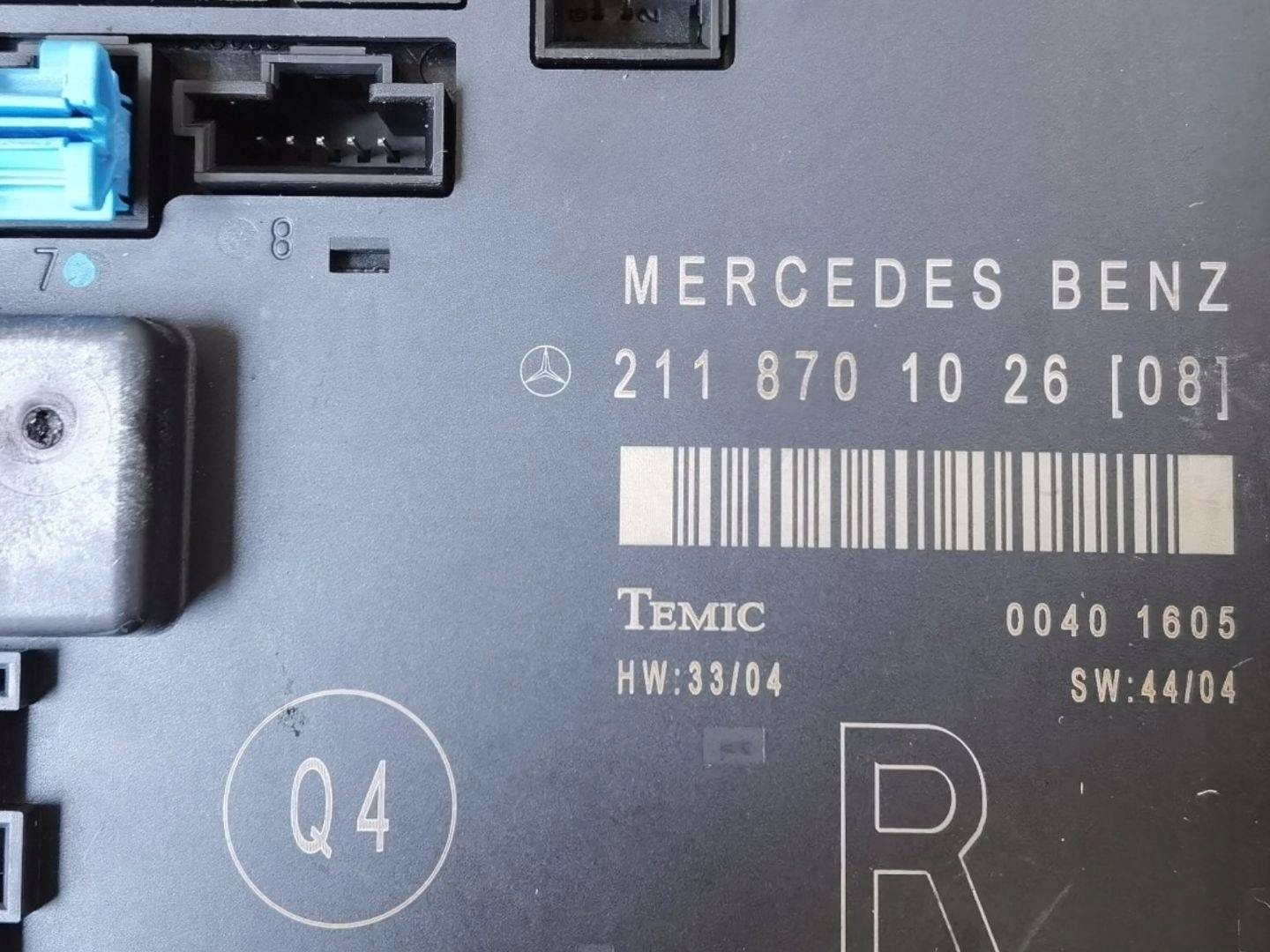 module door front right side Mercedes-Benz C W204 facelift C204 2011