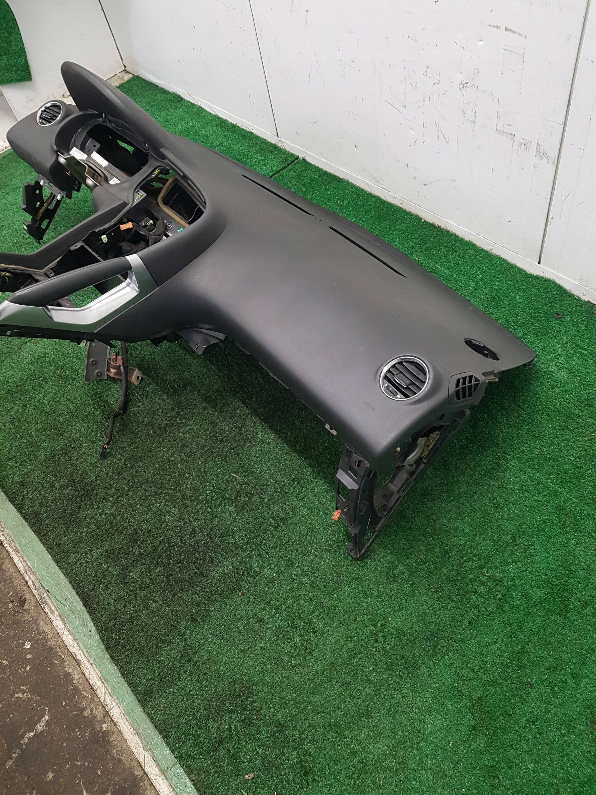 dashboard instrument panel PEUGEOT 3008 2009r