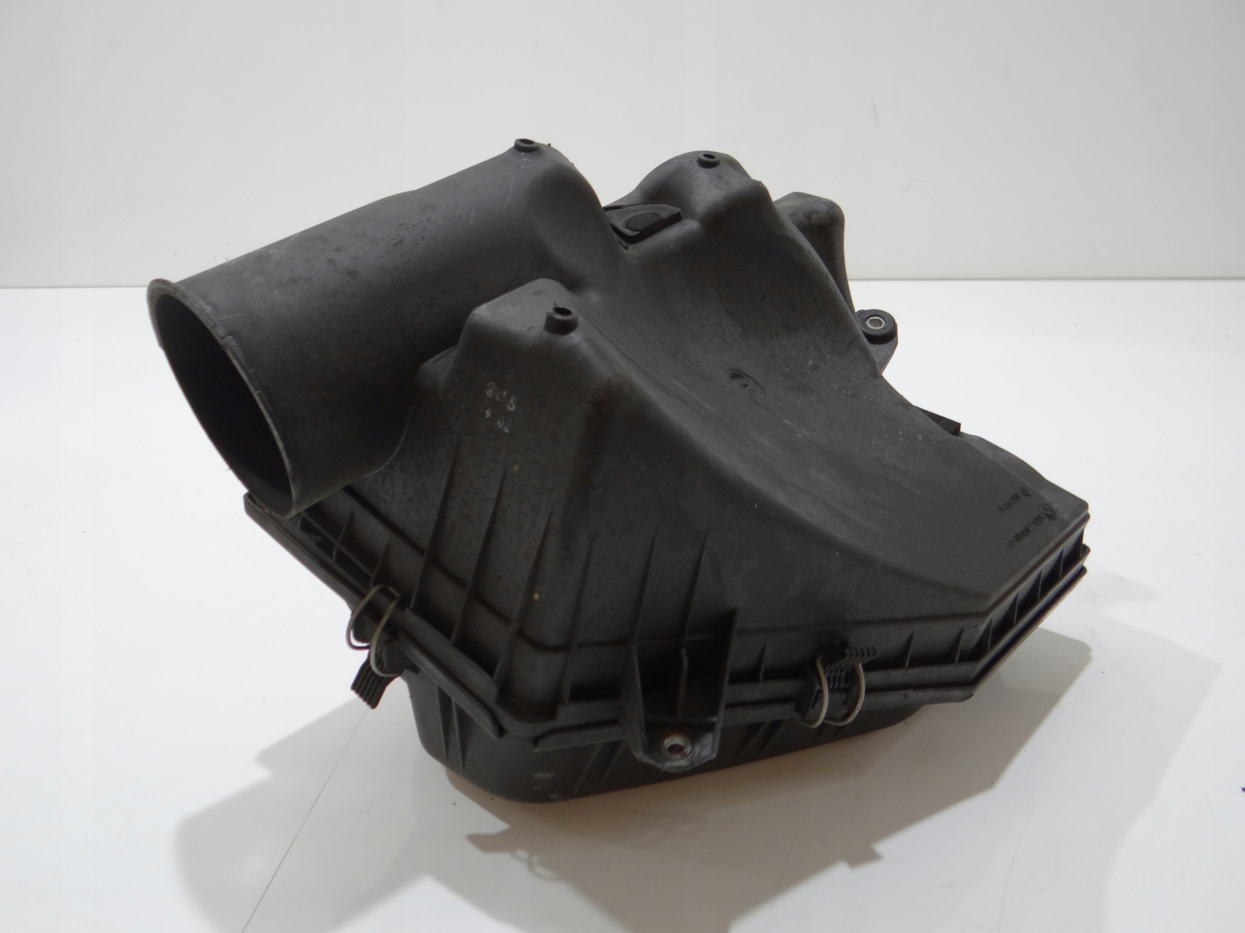 Gehäuse filter luft BMW E60 E61 LCI N47 7792416 (4295568)