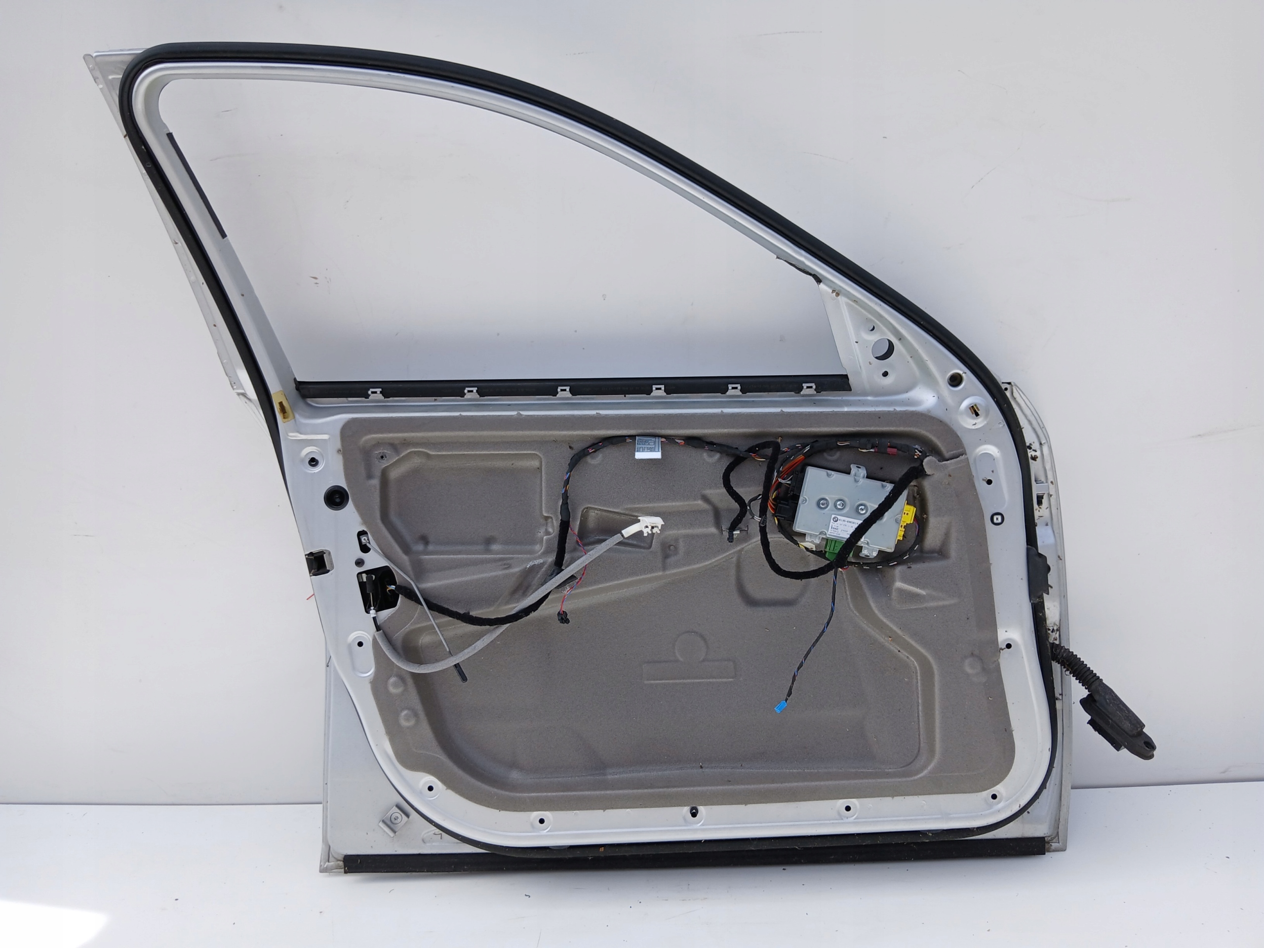 Tür links vorne BMW E60 E61 354/7 TITANSILBER
