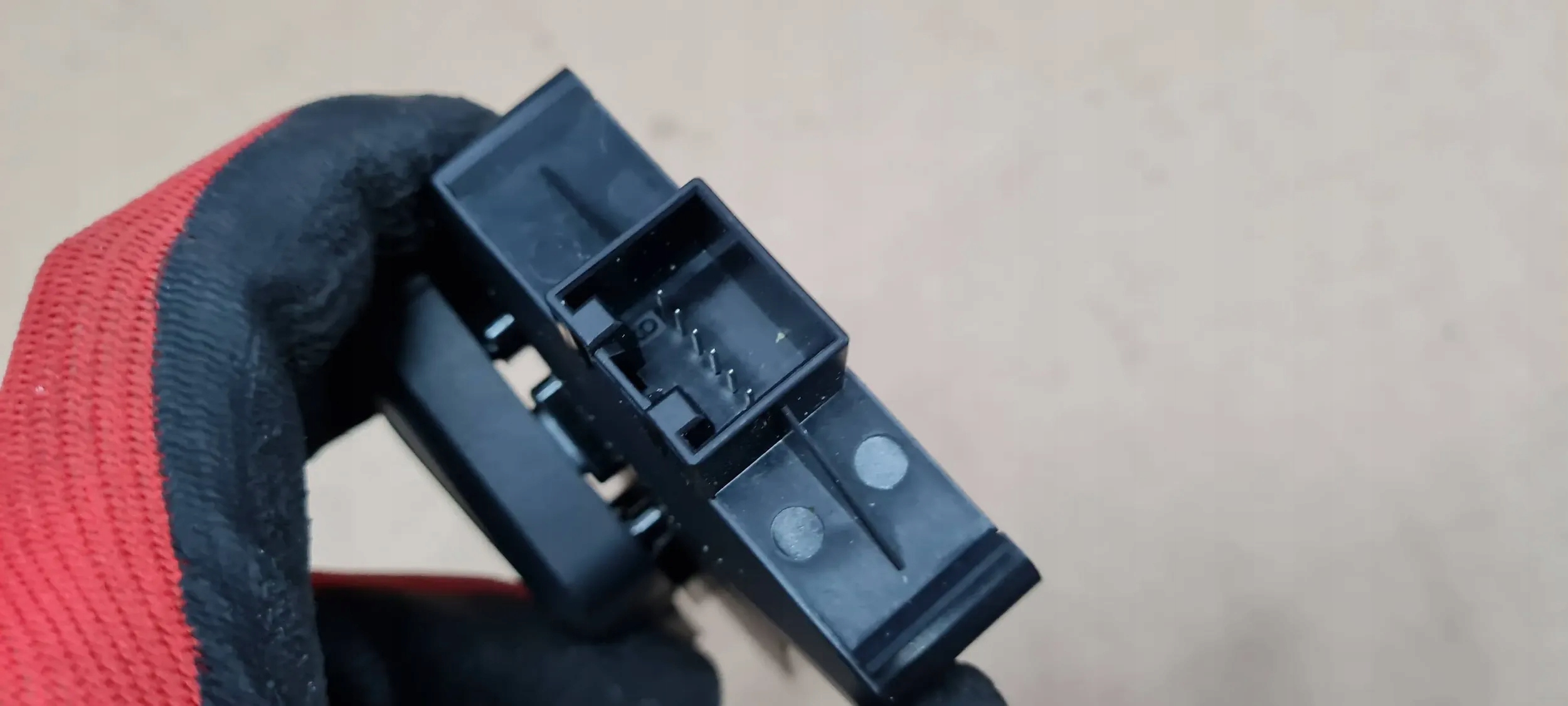 Q5 80A control panel seat PRZYCISKI left front 80A959747A