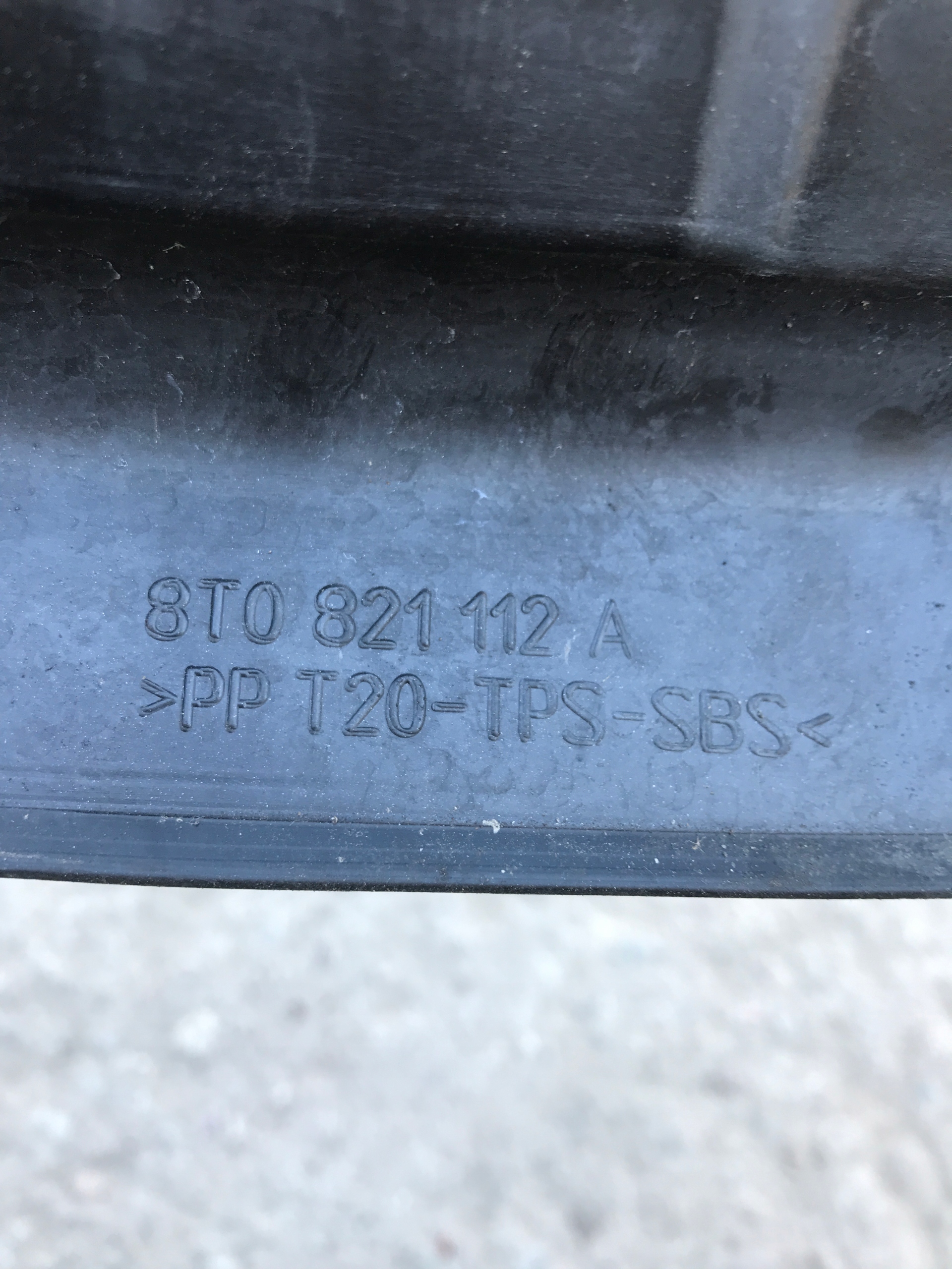 Insonorisation Aile Droite Avant AUDI A5 8T0821112A