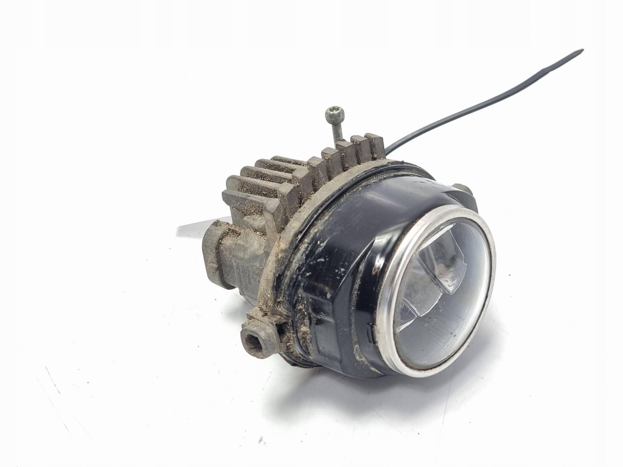 fog light left D692168 DODGE CHARGER