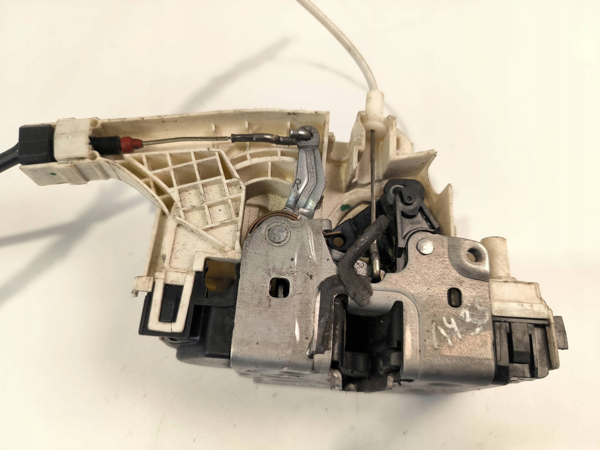 lock door PP A9067201735 MERCEDES SPRINTER W906