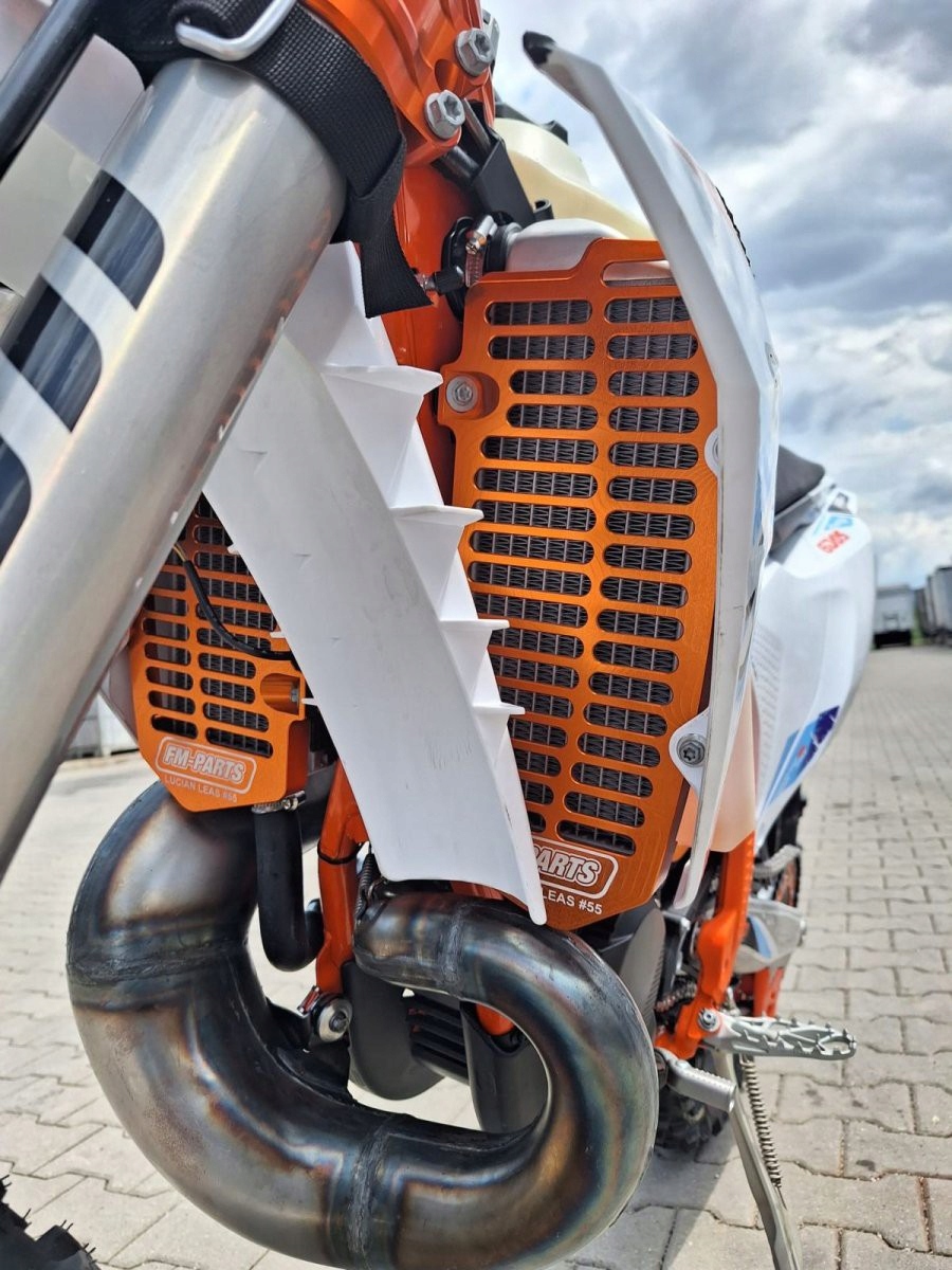 Fm-Parts Kryt chladiča (Kratky) Aluminium Ktm/Husqvarna/Gas Gas '24 Tbi