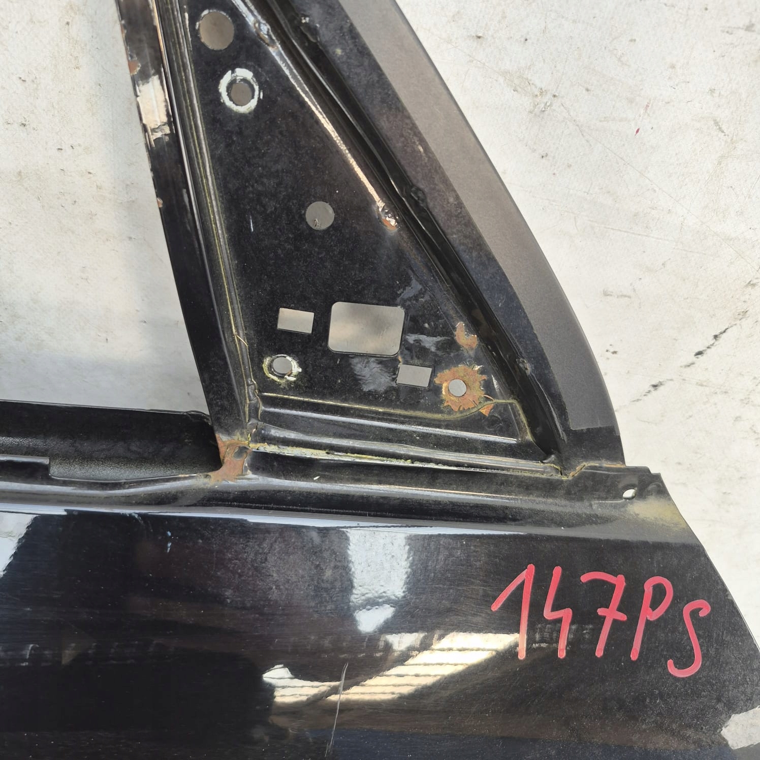 KIA CARENS IV 4 13-19 door front front right