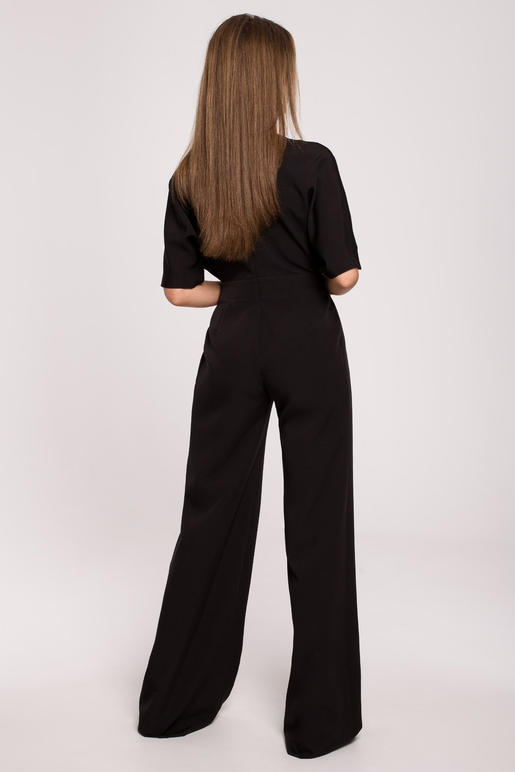 KOMBINEZON ELEGANCKI DAMSKI KOBIECY LUŹNY Z DEKOLTEM V CZARNY 42 XL EAN (GTIN) 5903887645041