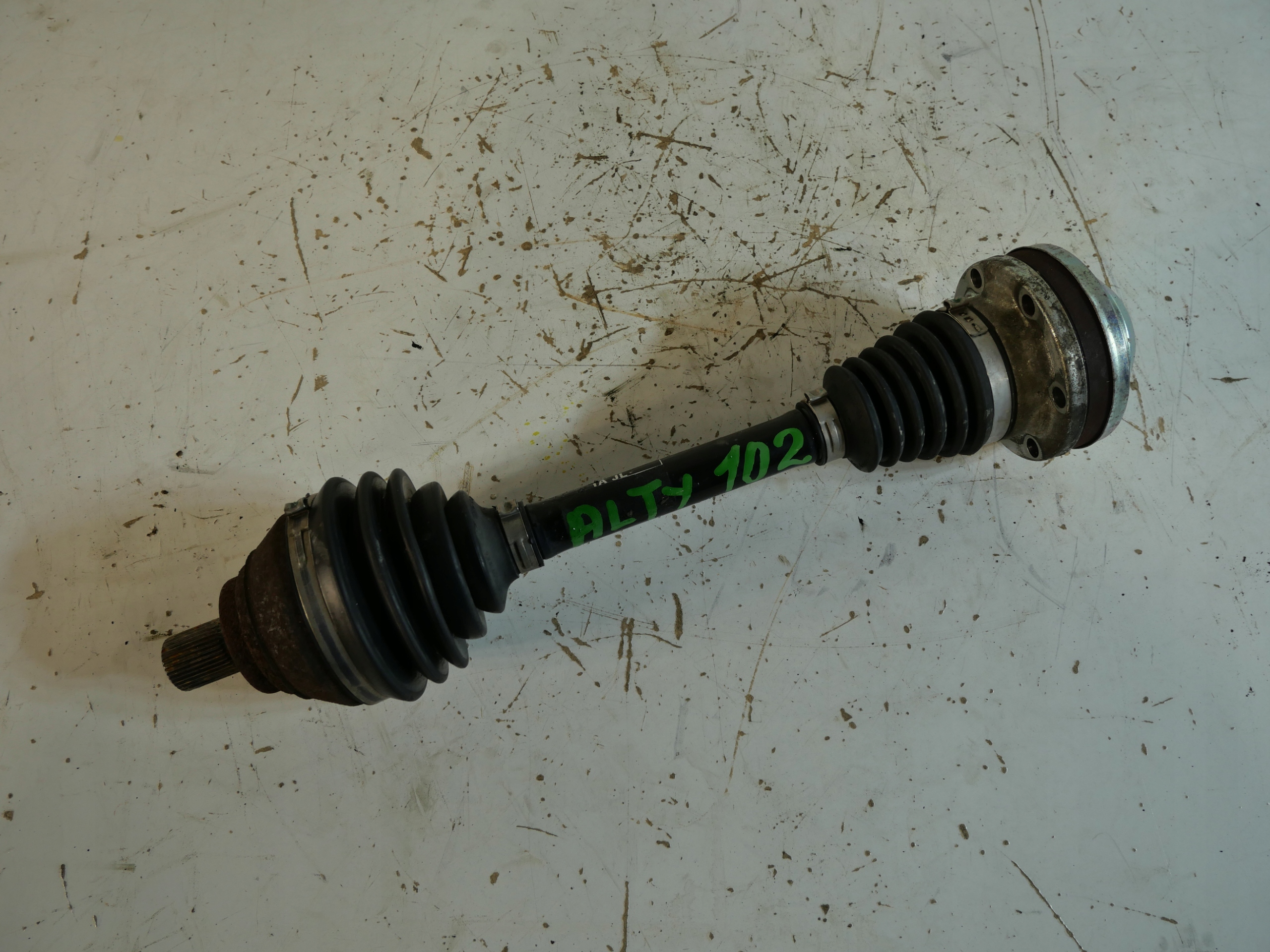 semi-axis left front AUDI SEAT SKODA 3C0407271AJ
