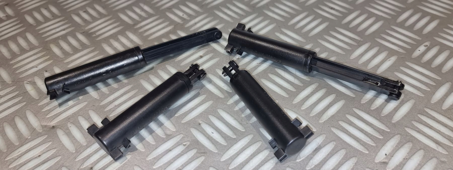 BMW 5 E60 E61 сервопривод бардачок на пассажира 7119226 7119226.9