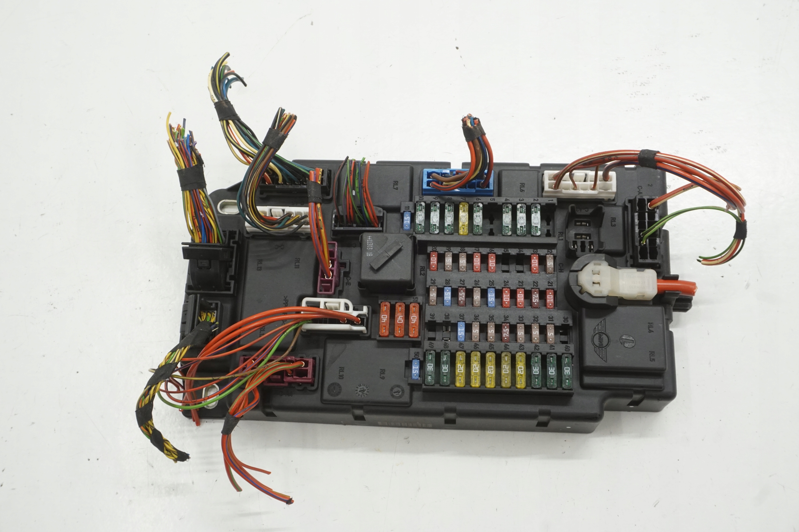 MINI R60 R61 SKRZYNKA BEZPIECZNIKÓW 1.6D 9809590