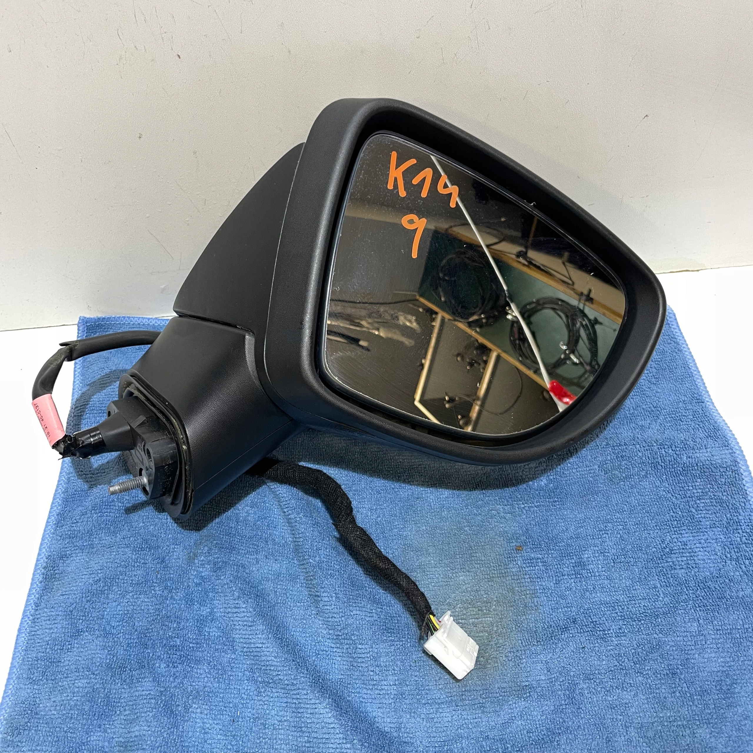 NISSAN MICRA K14 RIGHT MIRROR 9 VERTICAL OF CABLES