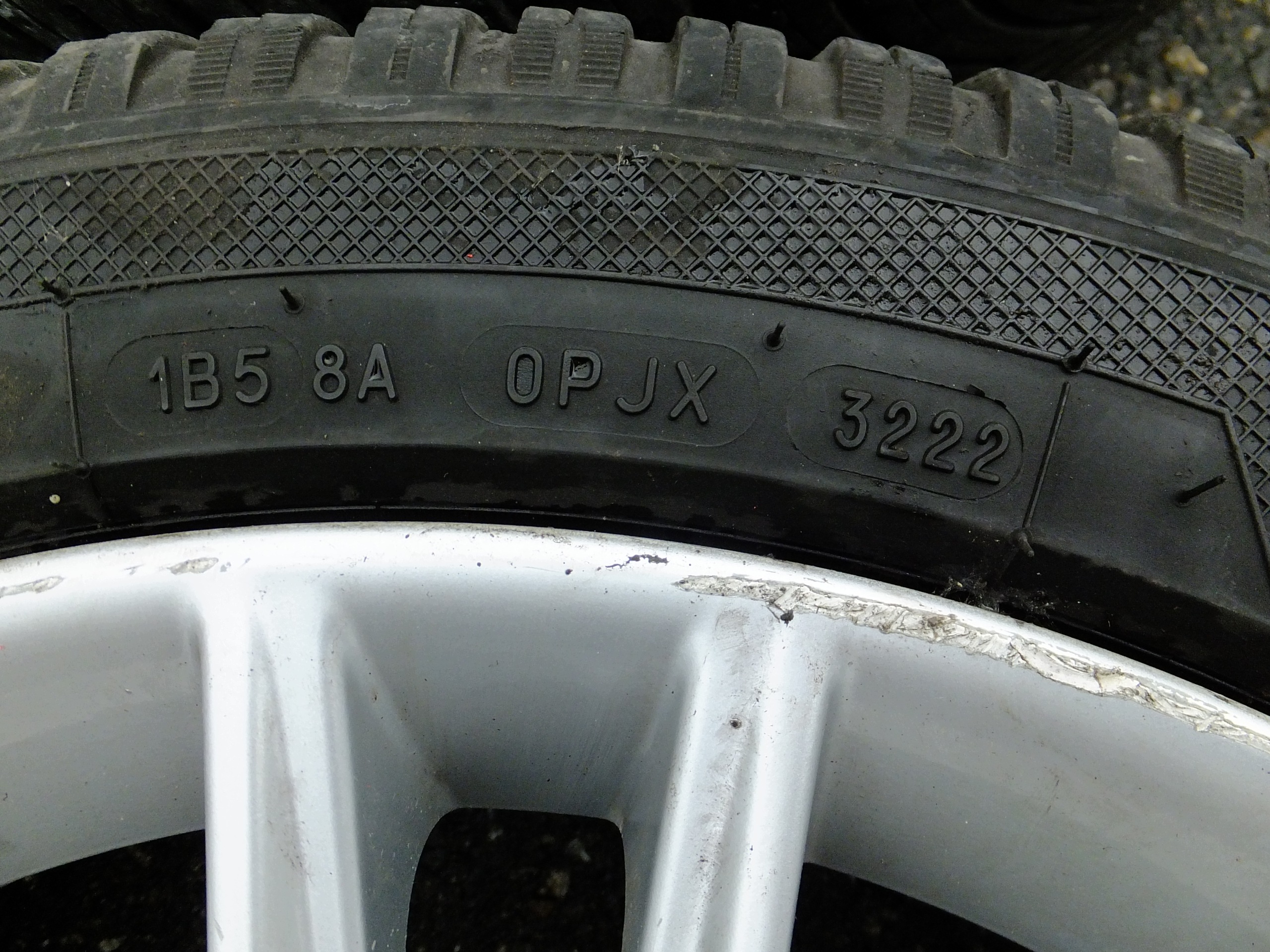 discs aluminium 18'' tyres lancia delta III 2012r 735477994