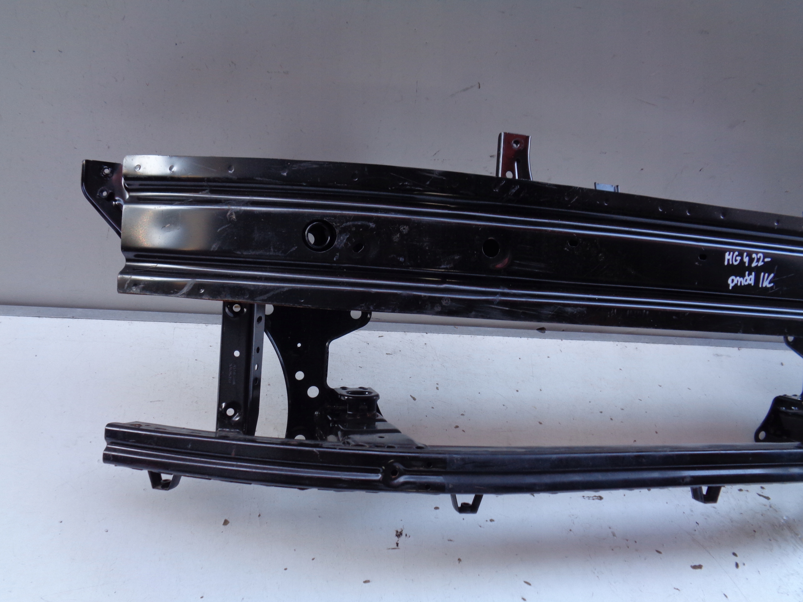 pillar bumper support front MG 4 MG4 22