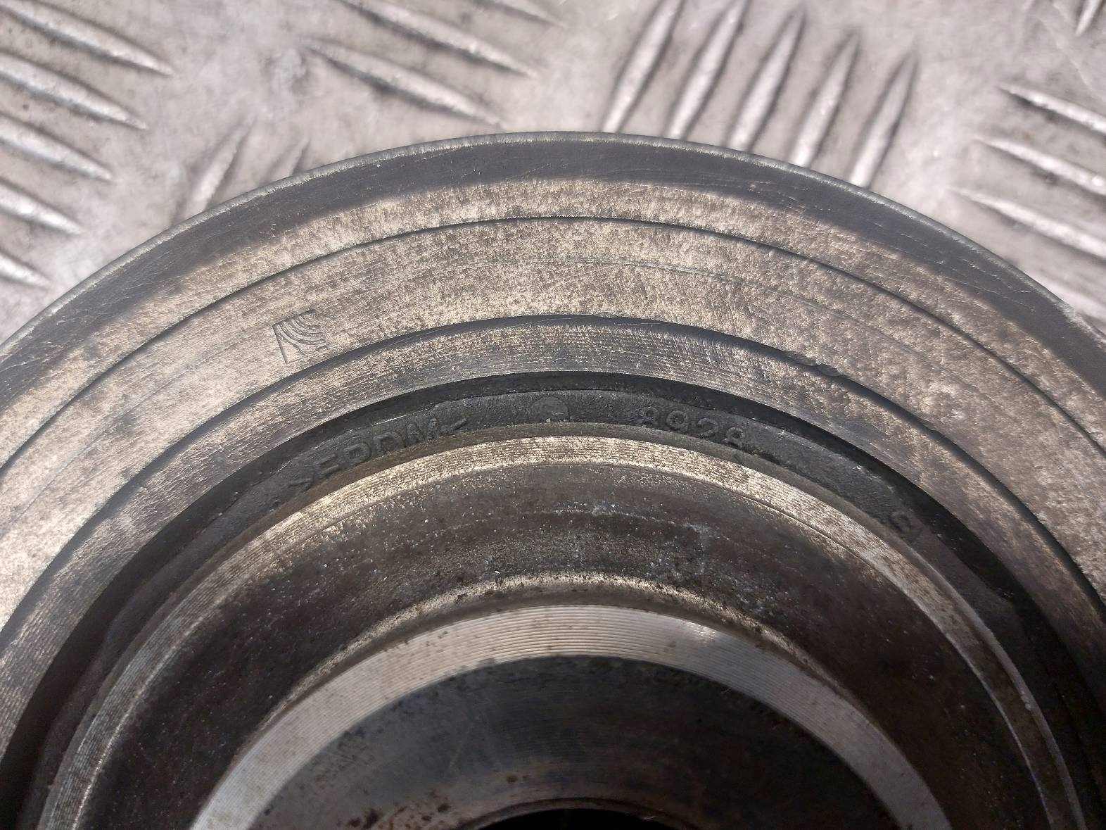 pulley FORD MONDEO MK4 2.0 TDCI