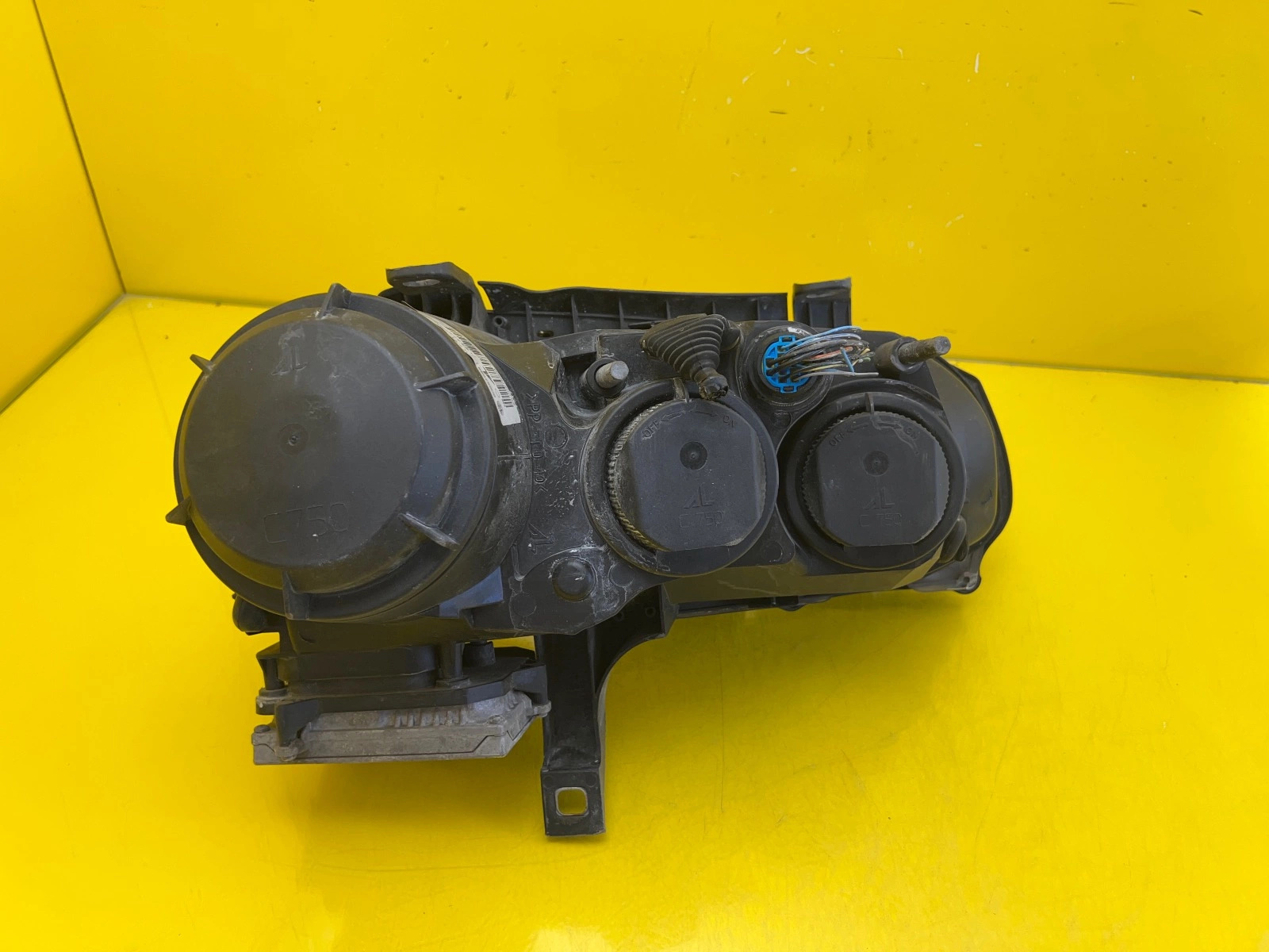 light left Alfa Romeo 159 Xenon 60683988