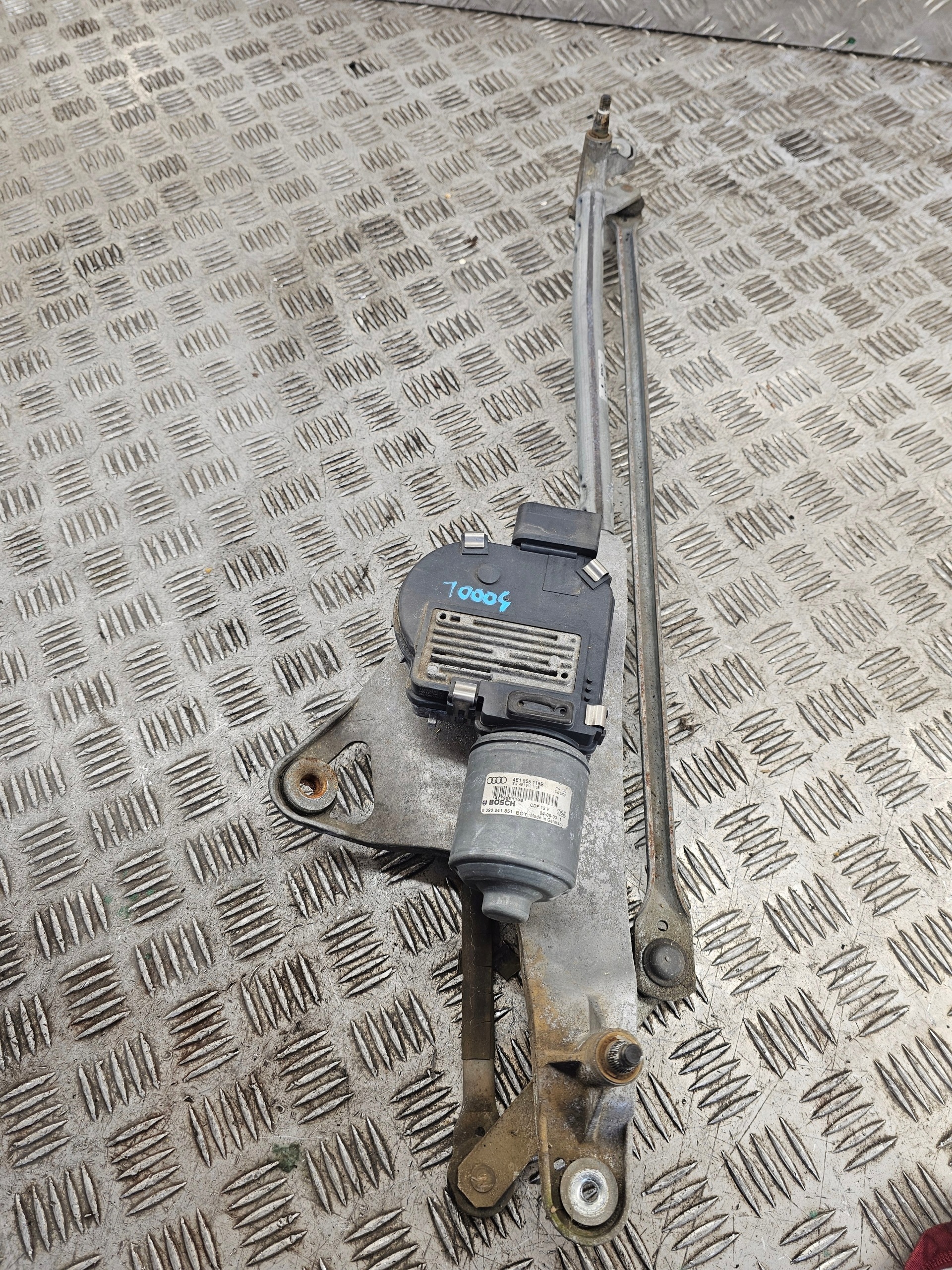 wiper mechanism front AUDI A8 D3 4E1955119B EUROPA