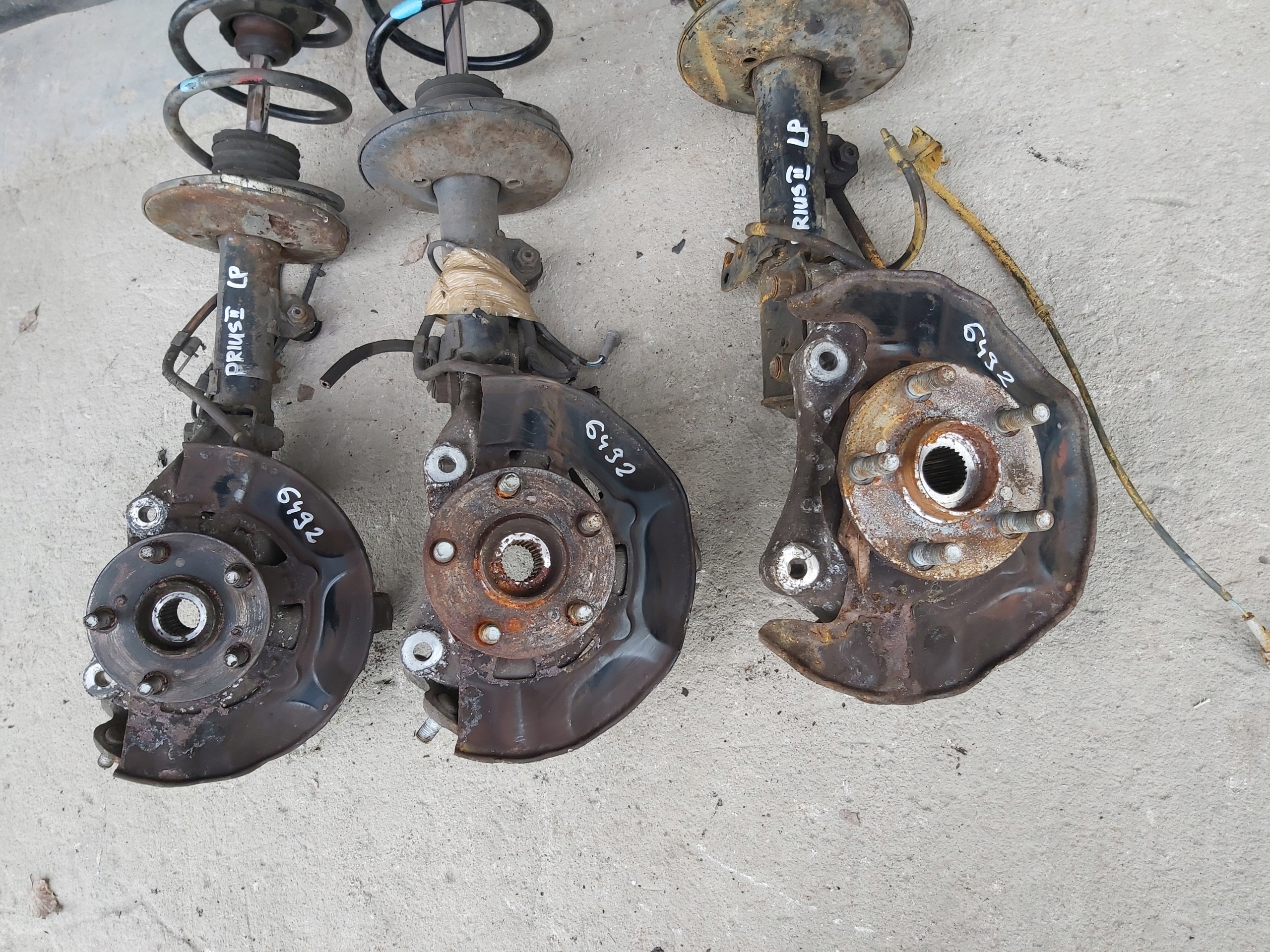 Toyota Prius II Mcperson лівий передній кросовер