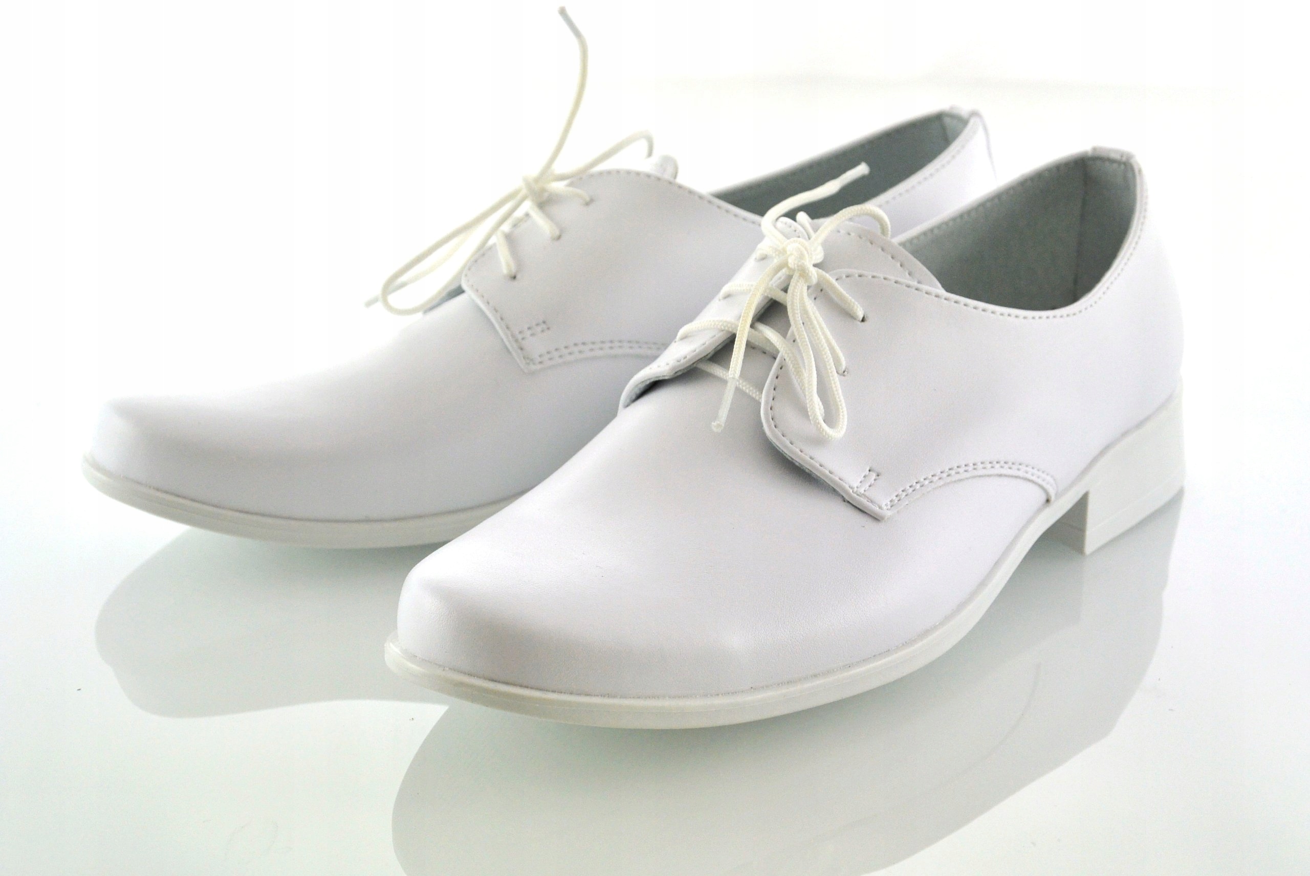 KMK 299 БЕЛЫЕ полуботинки нарядные ПАСХАЛЬНЫЕ r35