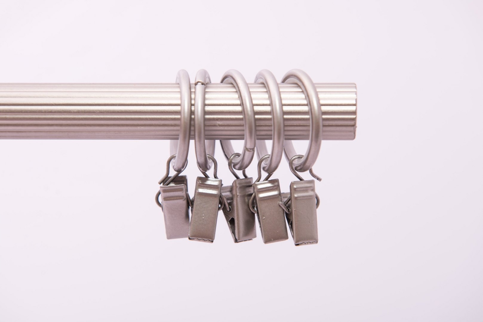 

Mrc: Ciche Kółka Z Żabką Na 19 mm 10szt/op Satyna