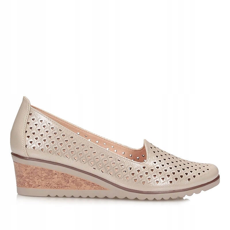 Dámské polobotky Potocki 26-12018 Bg, béžové, děrované na klínku