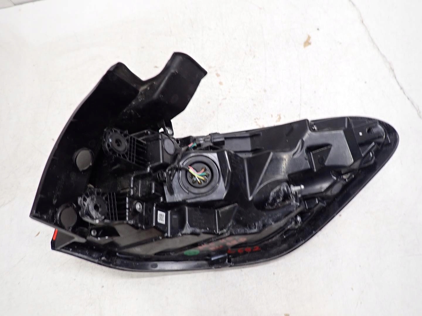 light rear part rear left MG HS EV 2018- 10851819